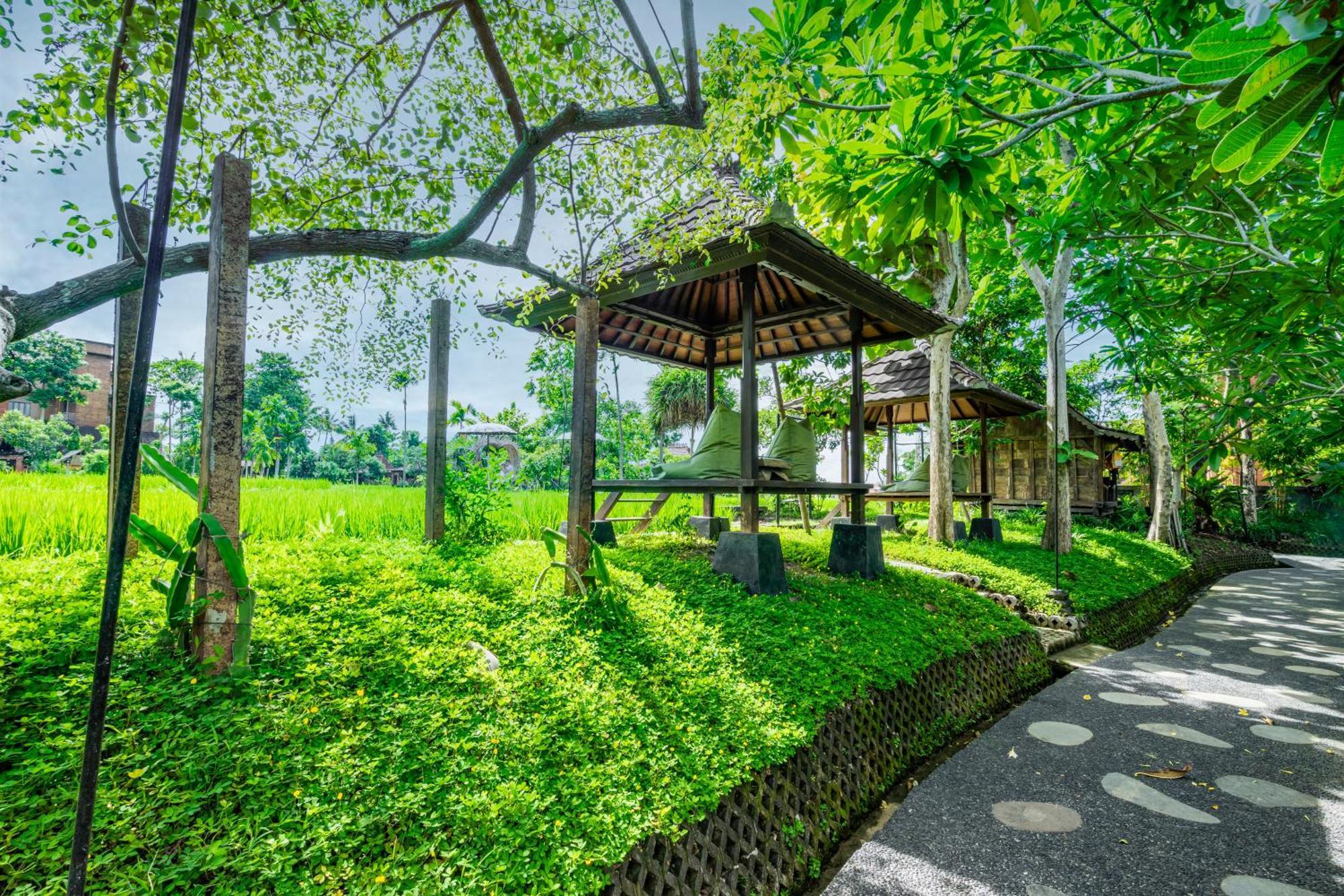 Kajane Yangloni At Bali Holiday park Ubud (Bali)