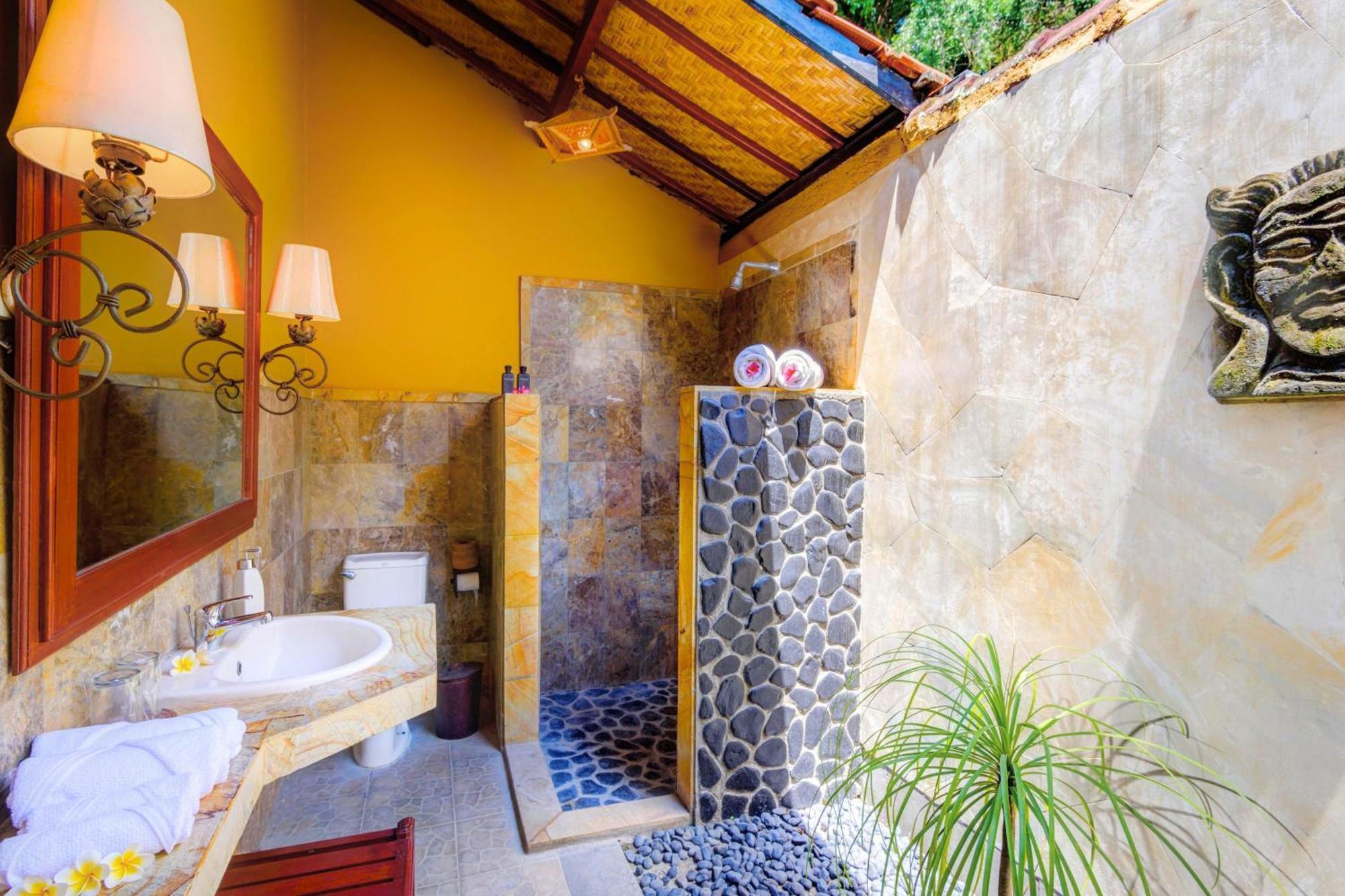 Jineng 5 Bedroom Private Pool W/ Stunning Garden Villa Ubud (Bali)
