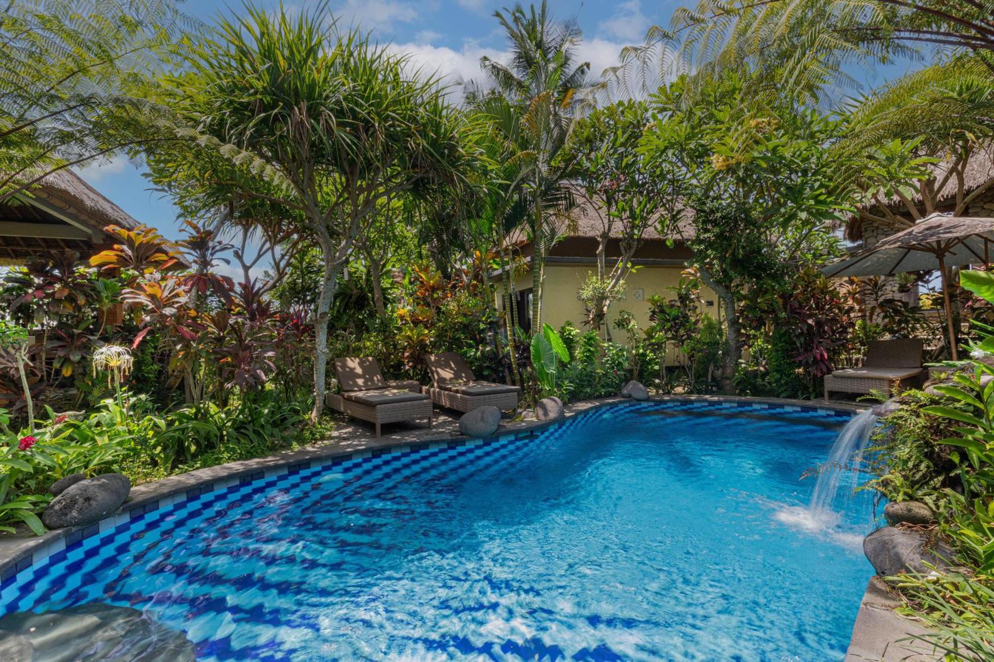 Gopala Guest house *