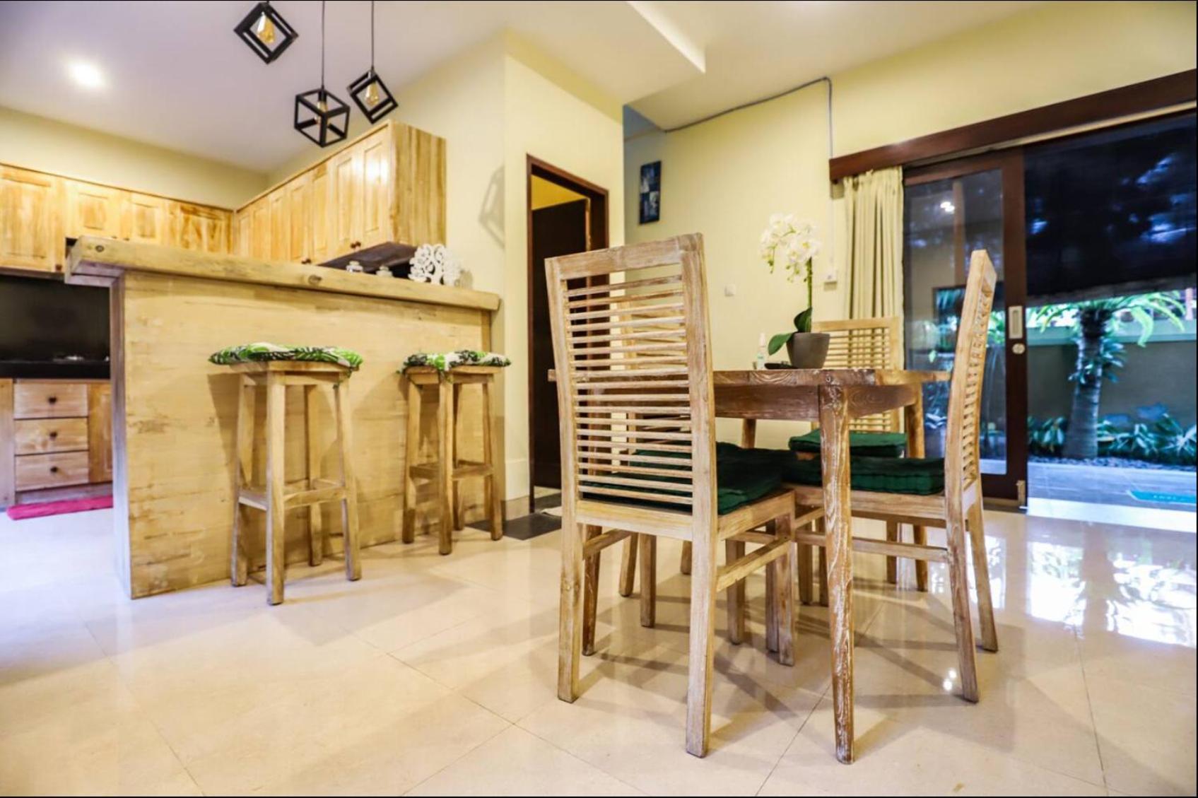 Family Villa: Classic House, Modern Standards *