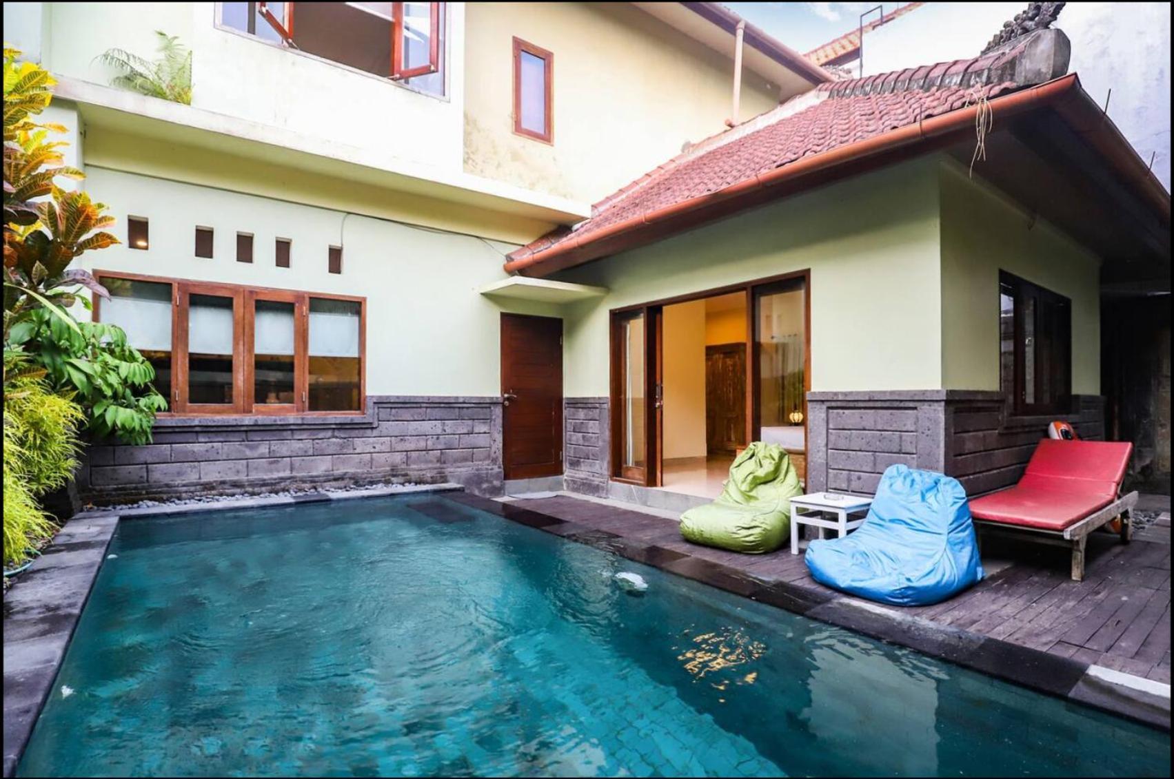Family Villa: Classic House, Modern Standards Villa *