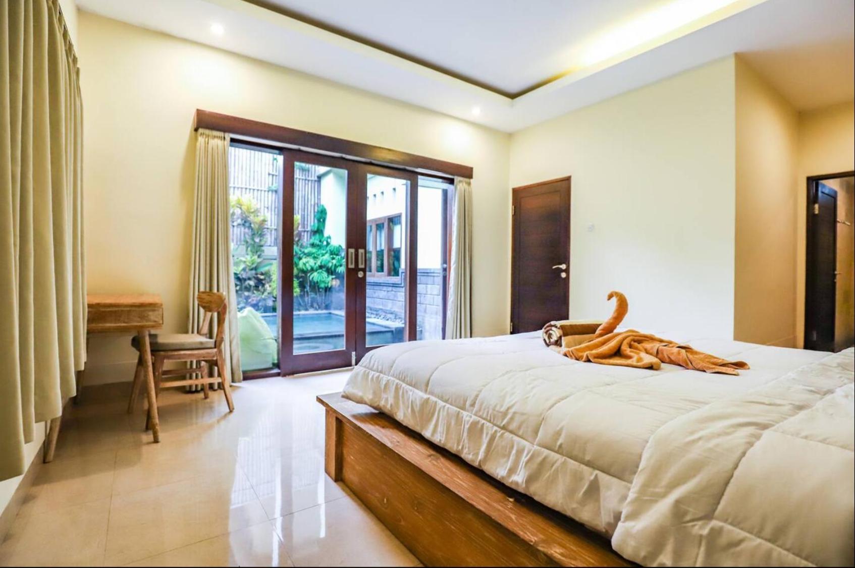 Family Villa: Classic House, Modern Standards Villa