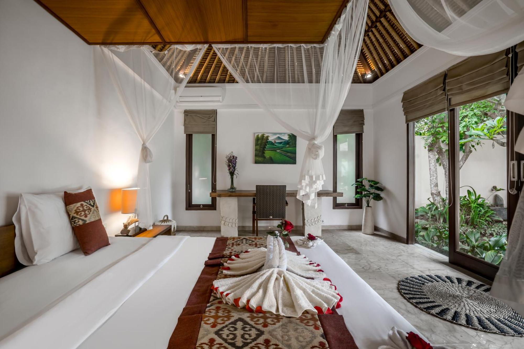 Villa Sayang Garden & Pool Vllla