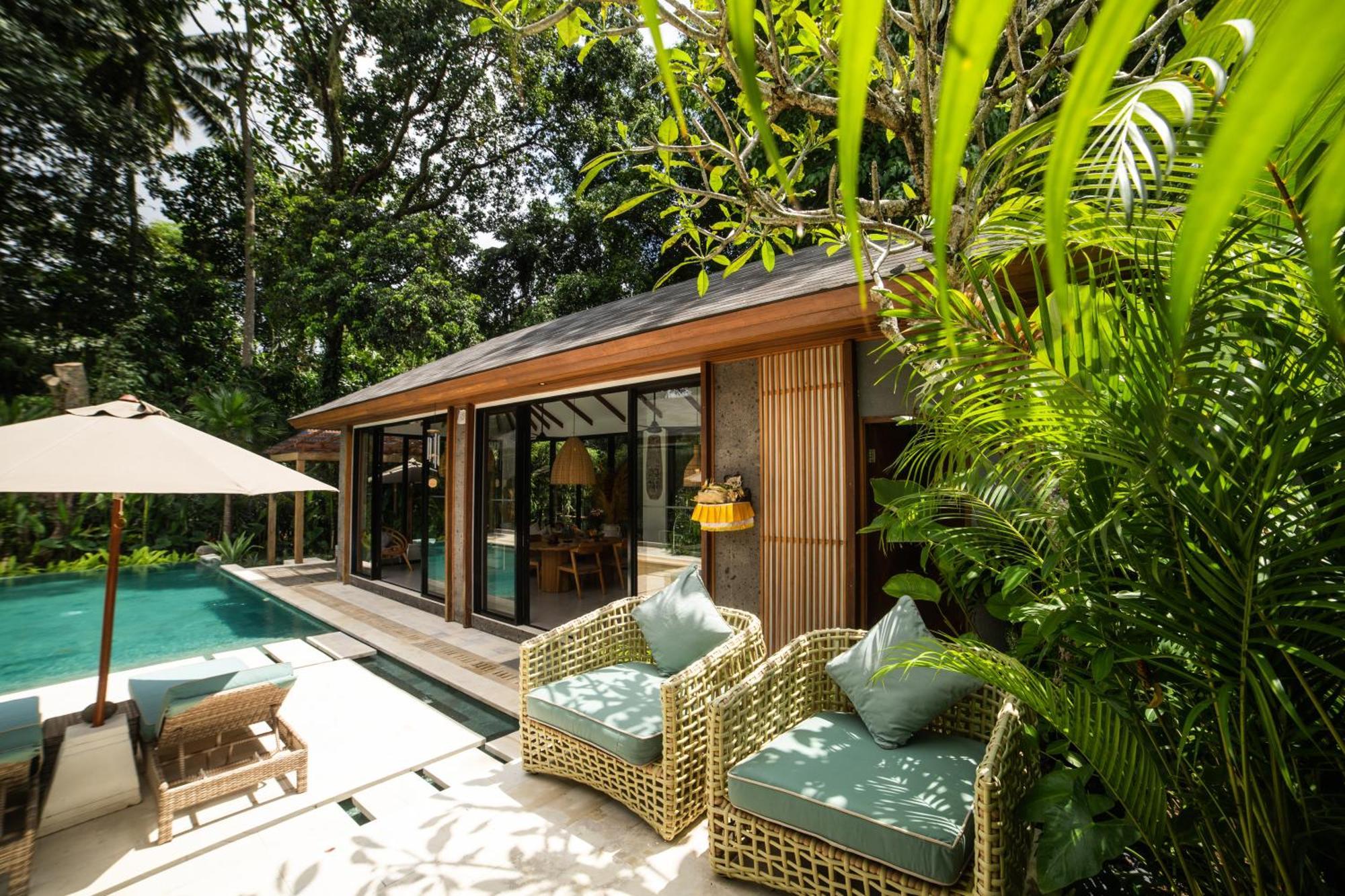 Sunny Side Private Pool And Free Xmax Bike Villa