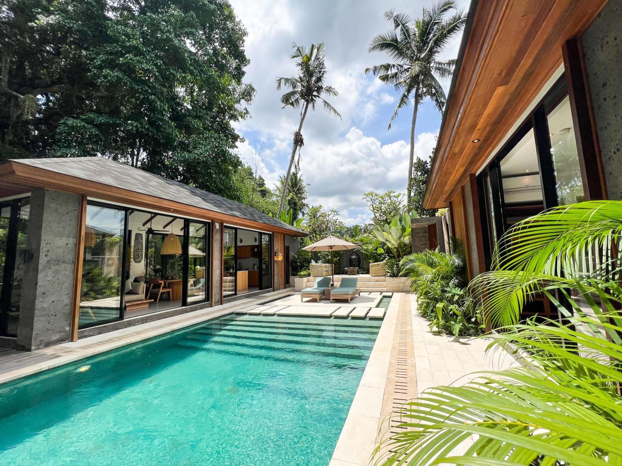 Sunny Side Private Pool And Free Xmax Bike Villa Ubud