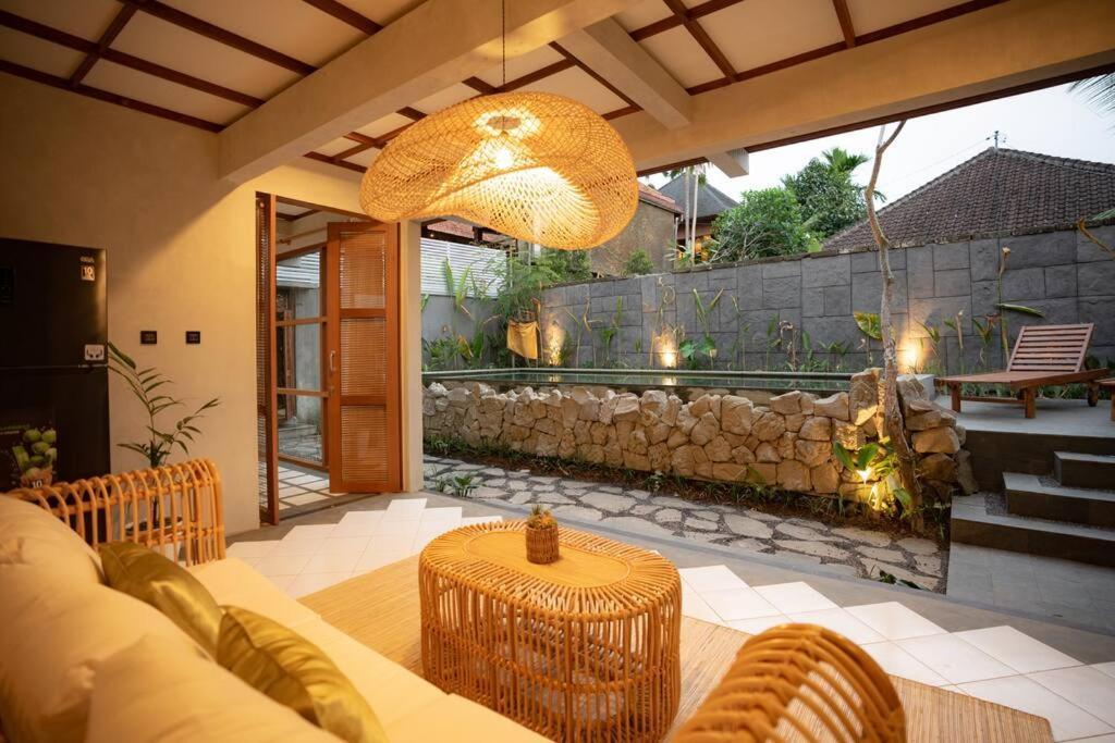 Harapura Villa, Nyuh Kuning, Villa