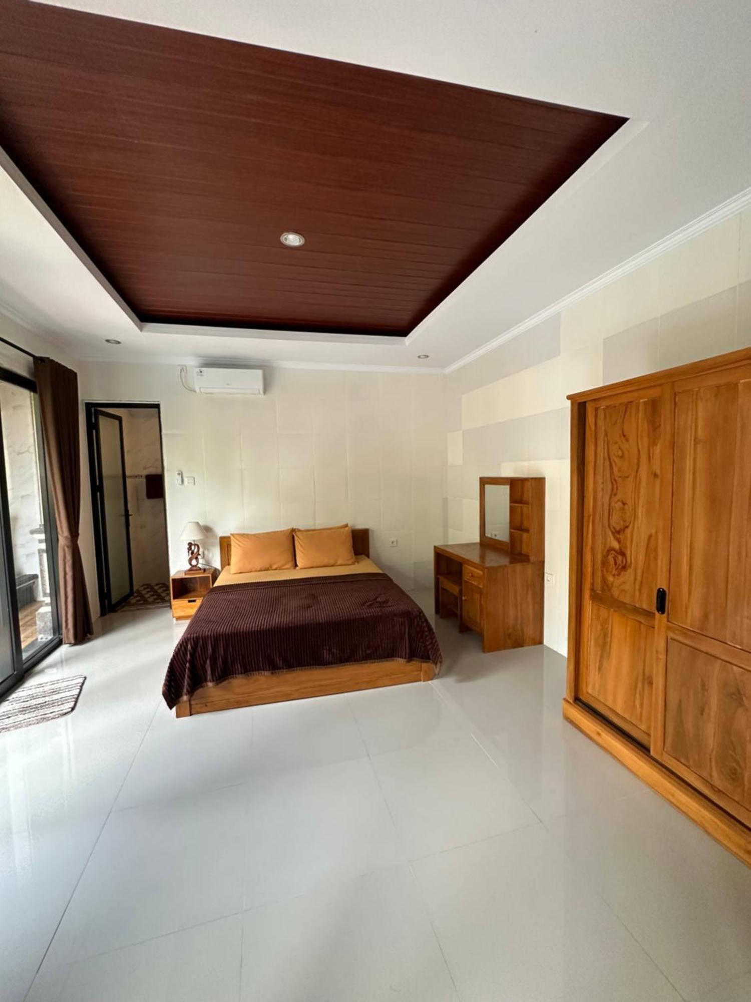 The Maje Private *