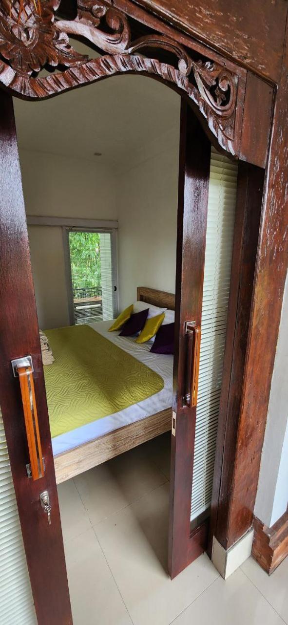 Yobi House Guest house
