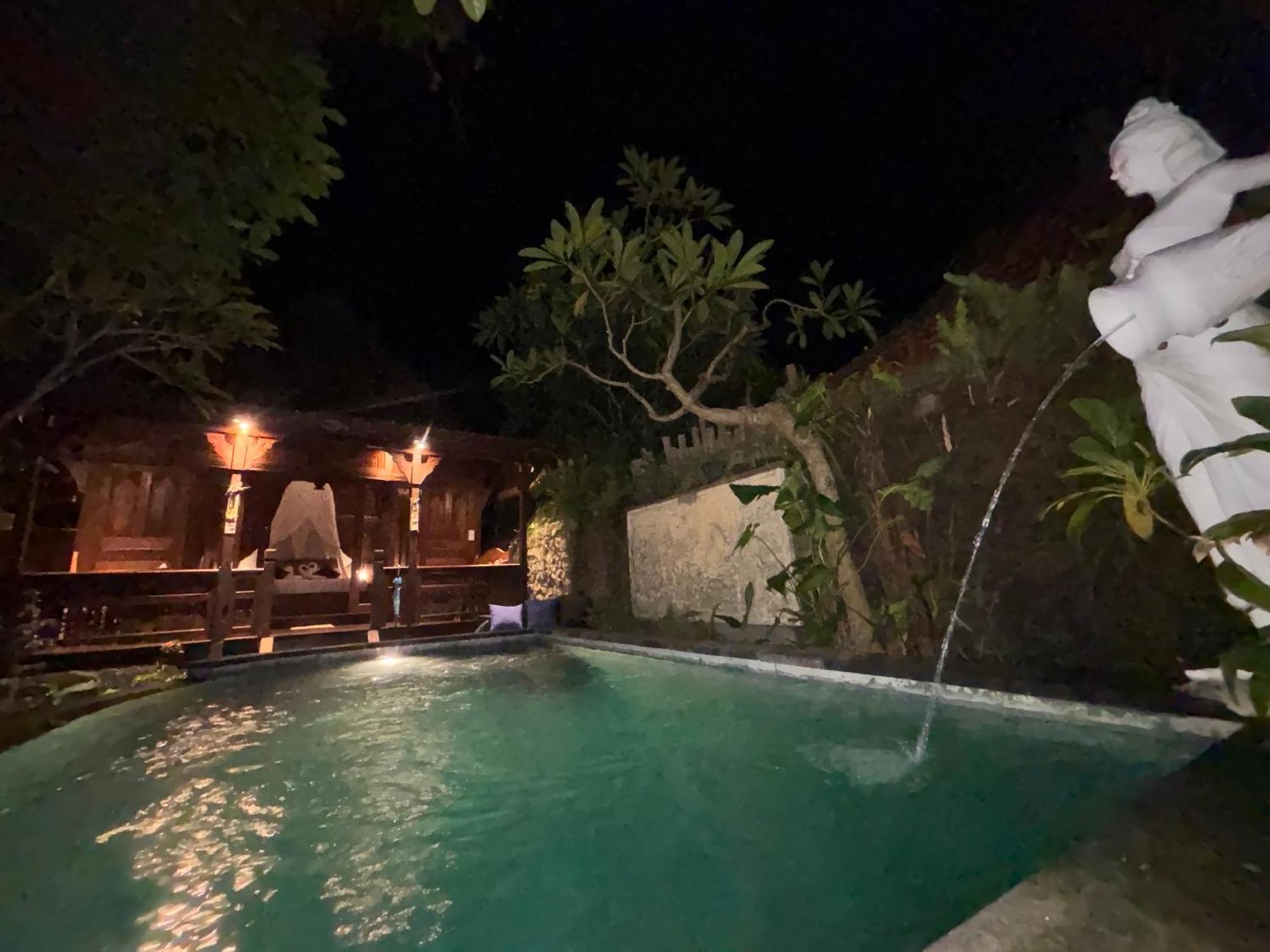 Villa Bumbung Sari