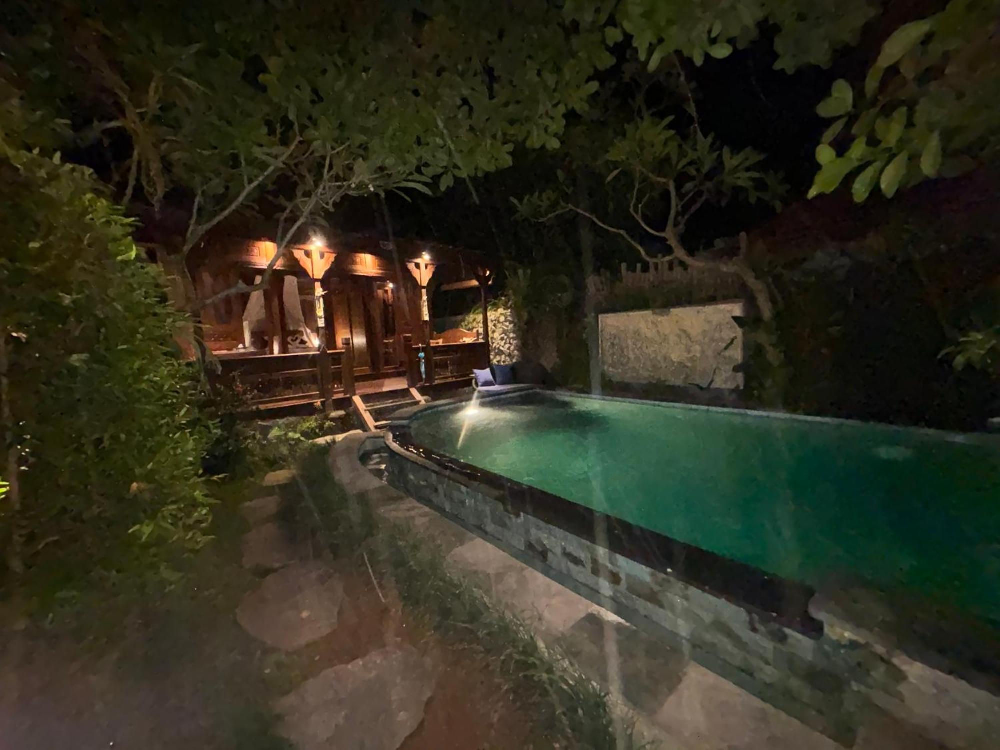 Bumbung Sari Villa *