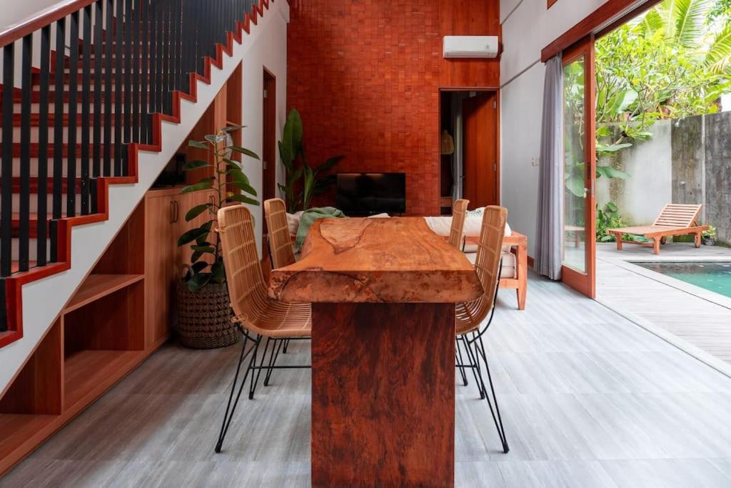 The Entire Modern In - Outerphi Suweta Ubud (Bali)