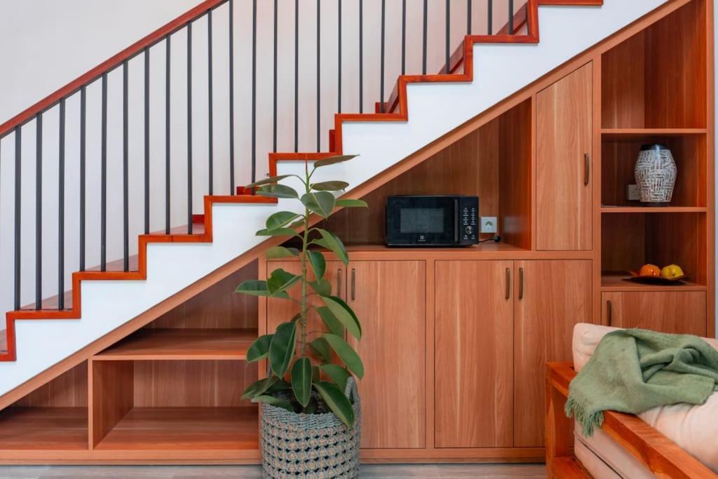 The Entire Modern In - Outerphi Suweta Apartment *