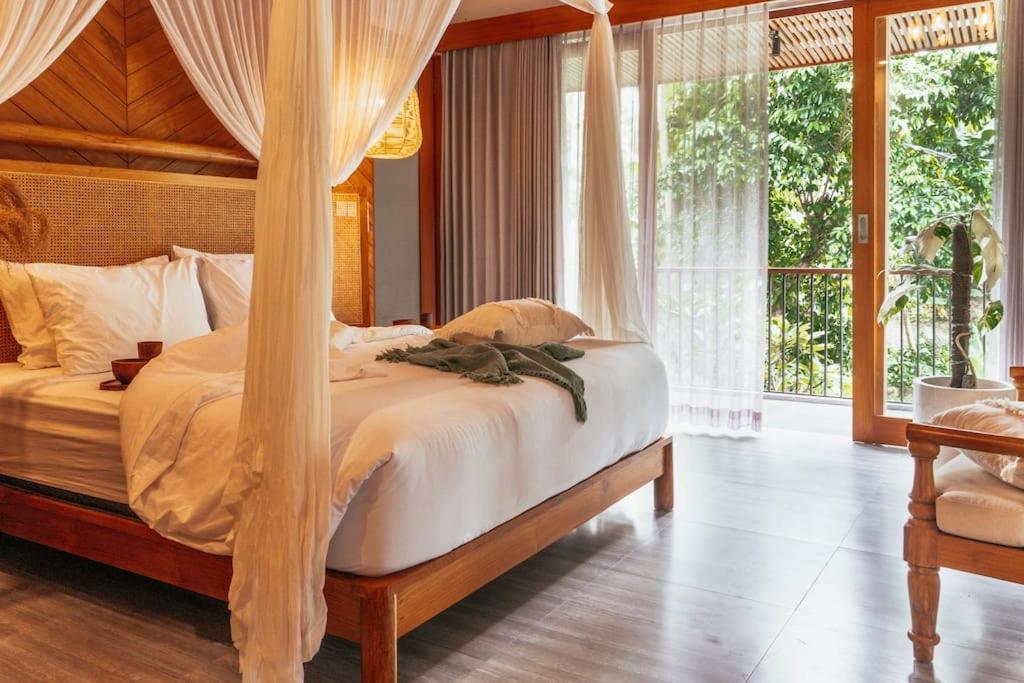 Apartment The Entire Modern In - Outerphi Suweta Ubud (Bali)