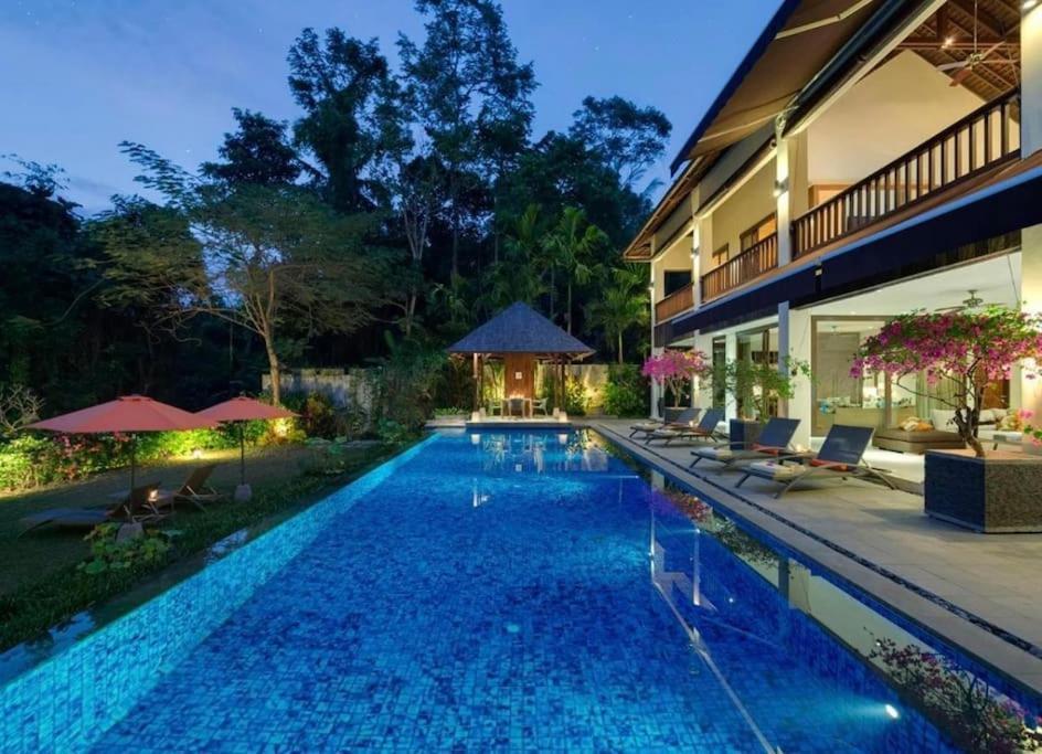 Villa Baratayuda 3br Pool Cyn *