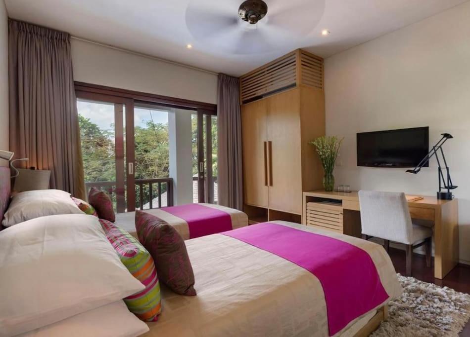 Baratayuda 3br Pool Cyn *