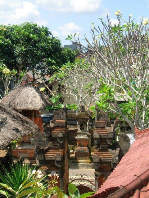 Nyoman Murjana Ubud