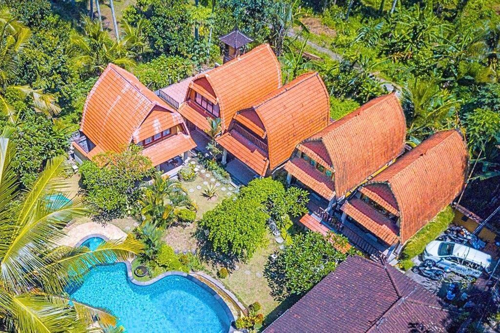 Villa Jineng 5 Bedroom Private Pool With Stunning Garden By Basma Groups *