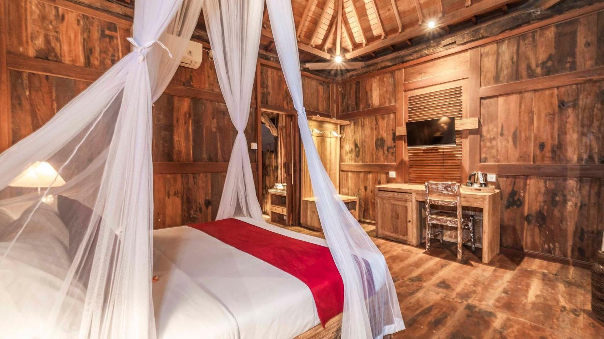 Hotel Belvilla Scenic Picturesque Near Monkey Forest 4*