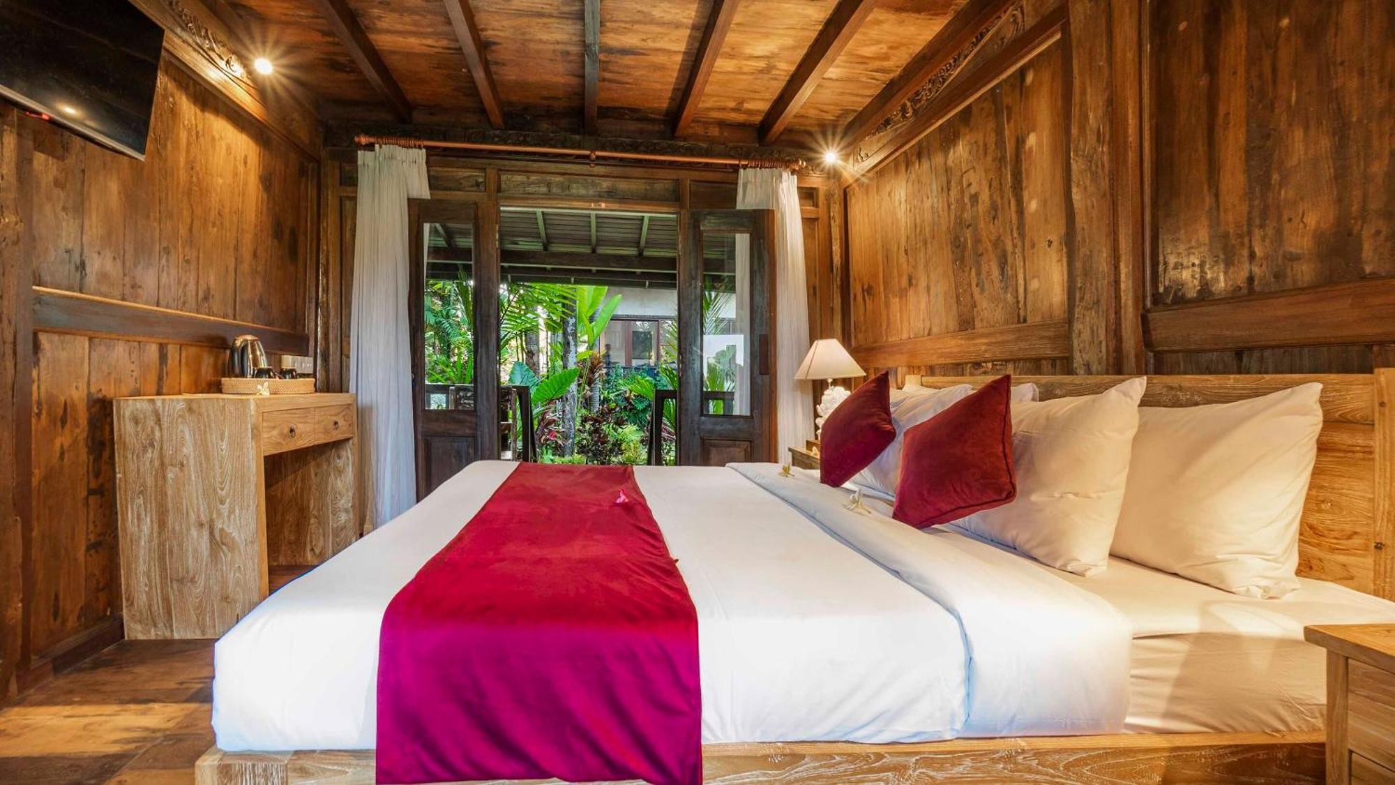 Belvilla Scenic Picturesque Near Monkey Forest Ubud (Bali)