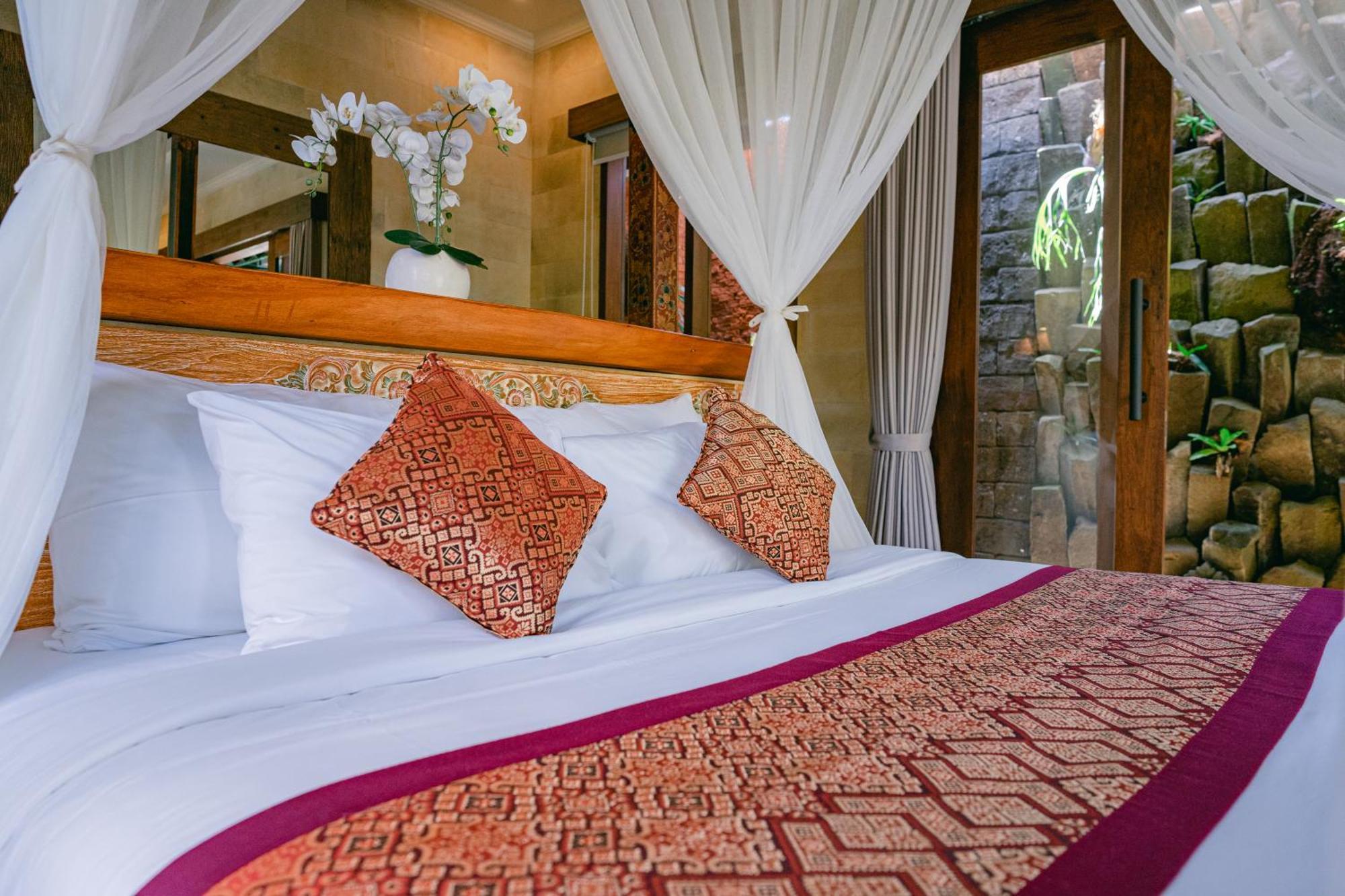 2 Seasons : Star - Luxury With Private Pool Villa Ubud (Bali)