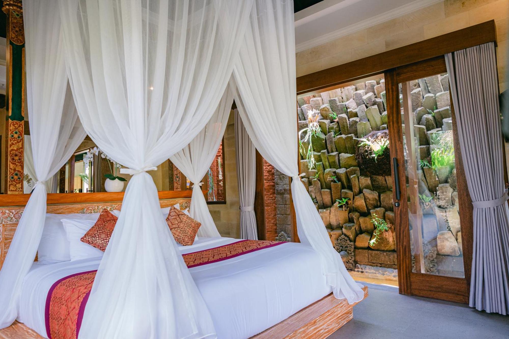 2 Seasons : Star - Luxury With Private Pool * Ubud (Bali)