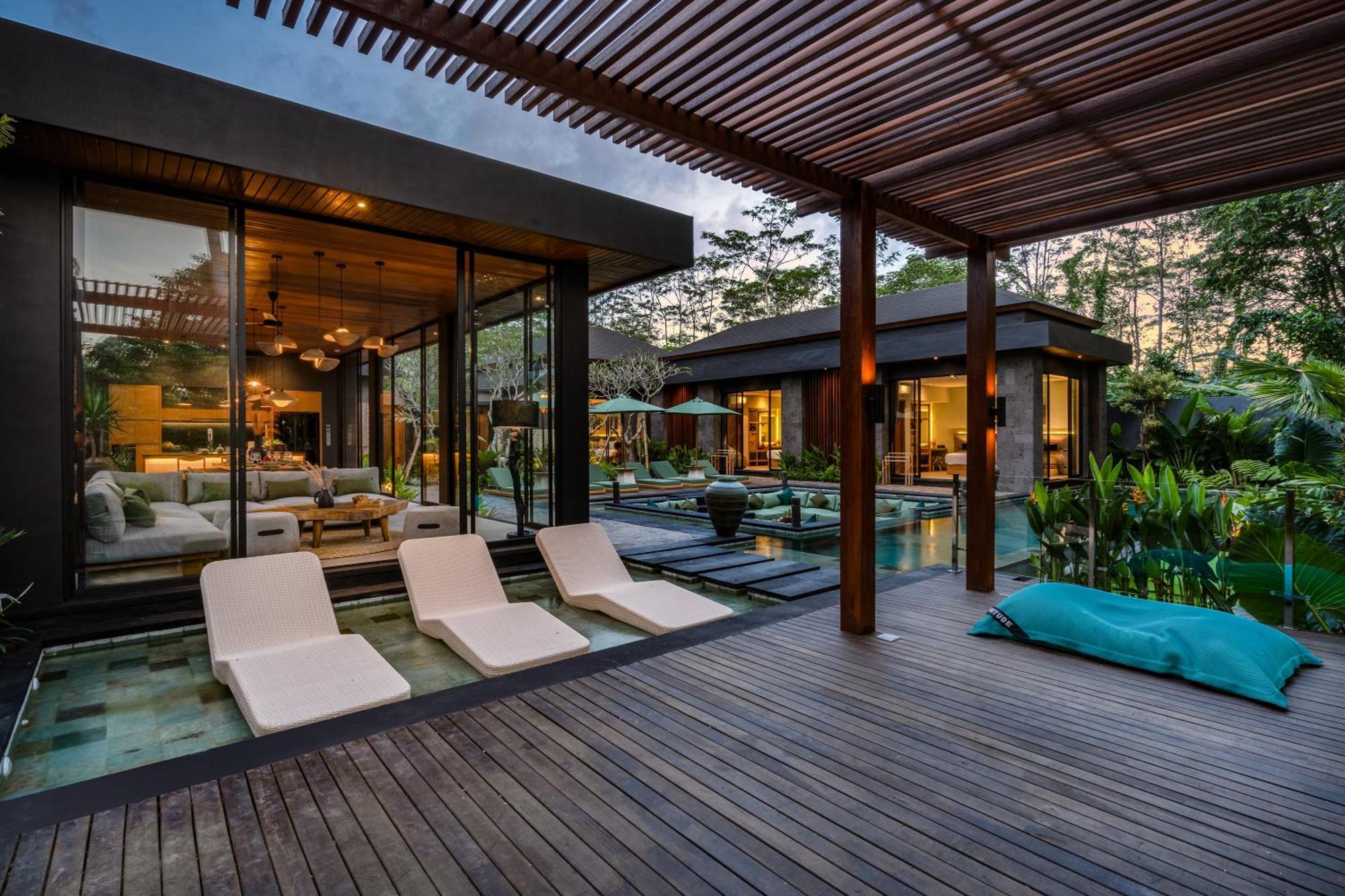 Angkasa By Balisuperhost