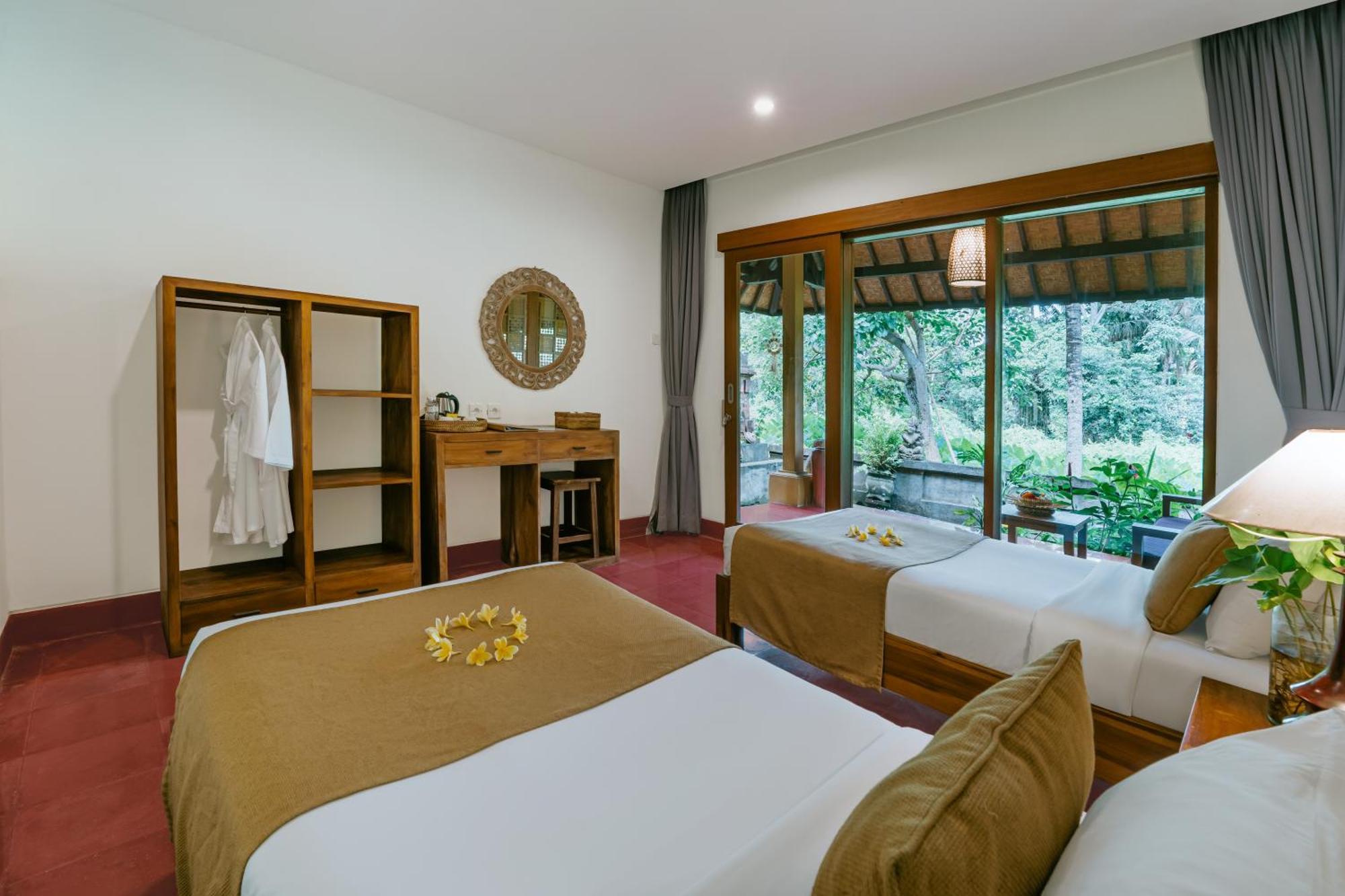 Jati Guest house 2*