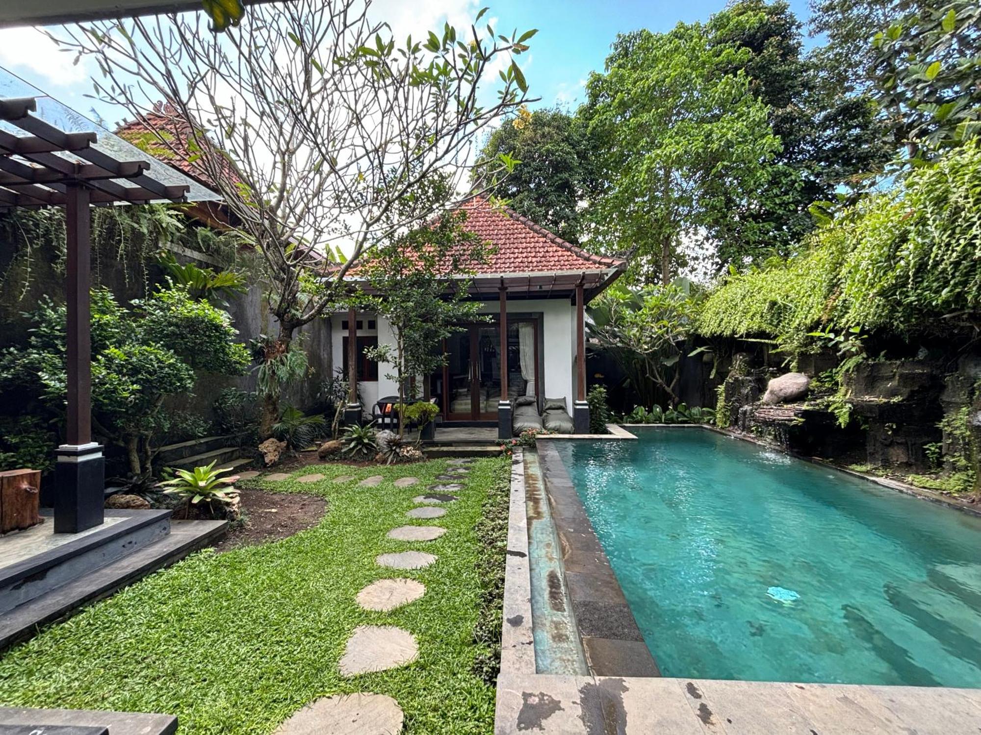 Bumbung Sari * Ubud