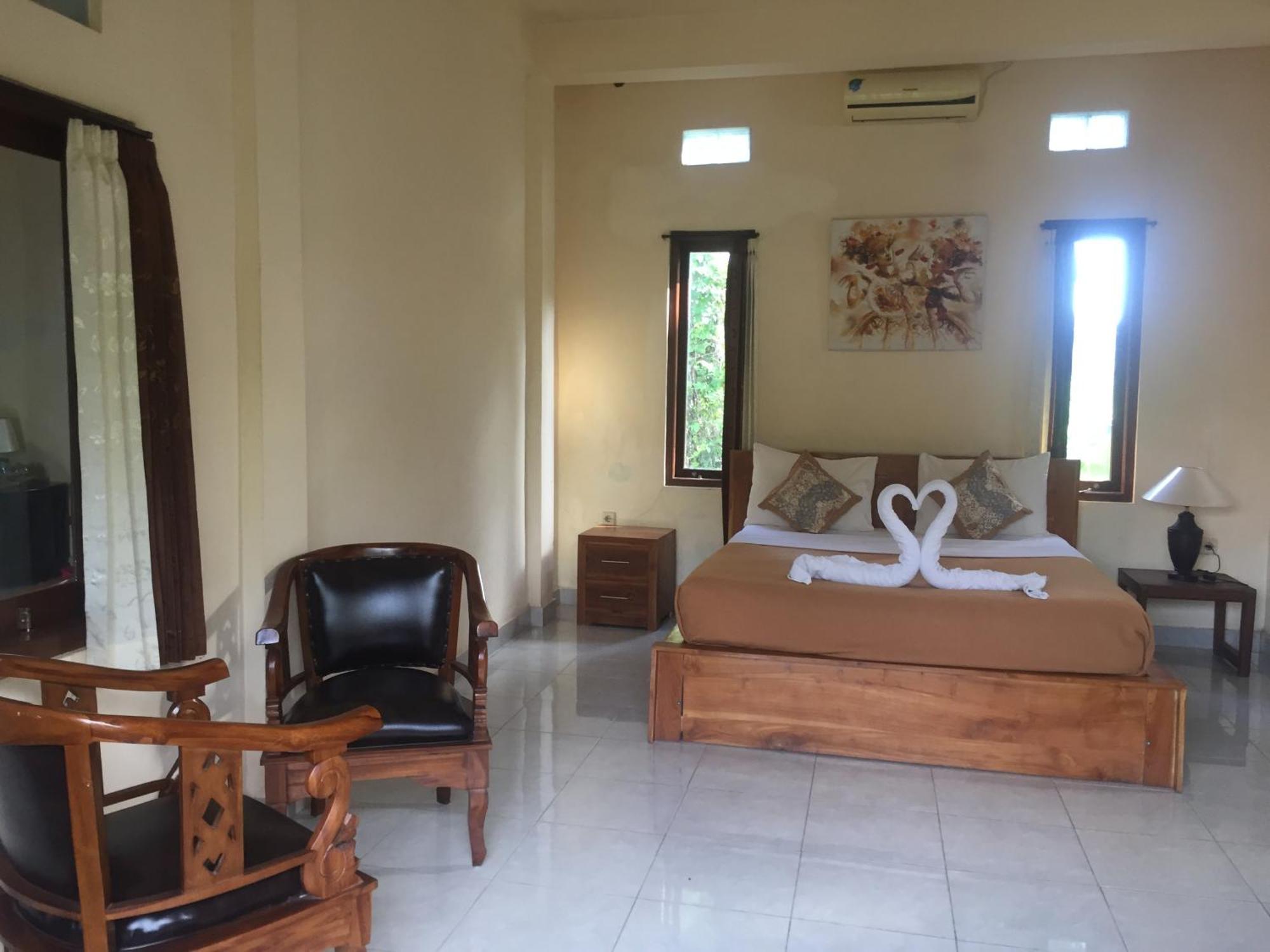 Kenari House