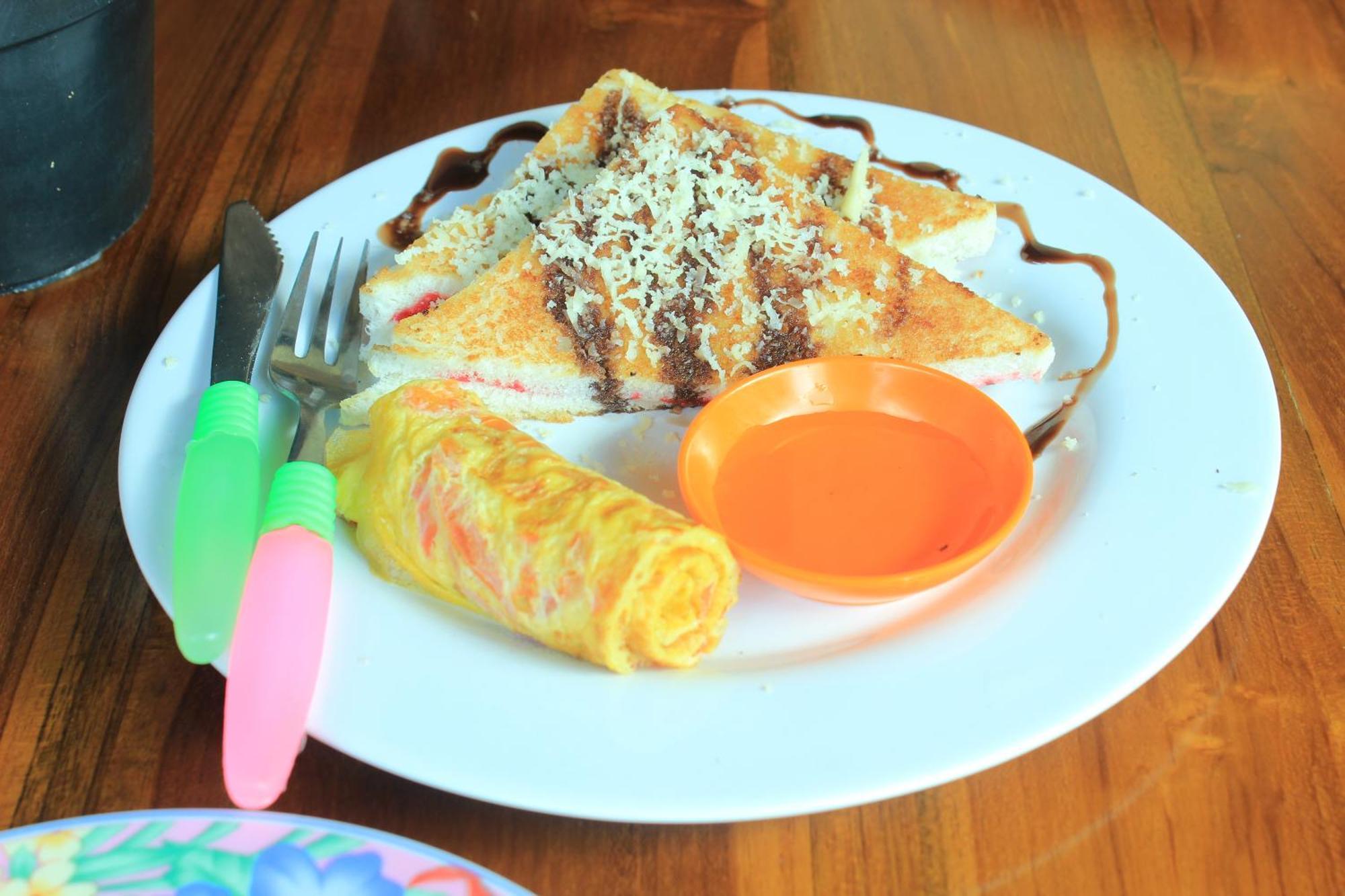 Sensan House Homestay *