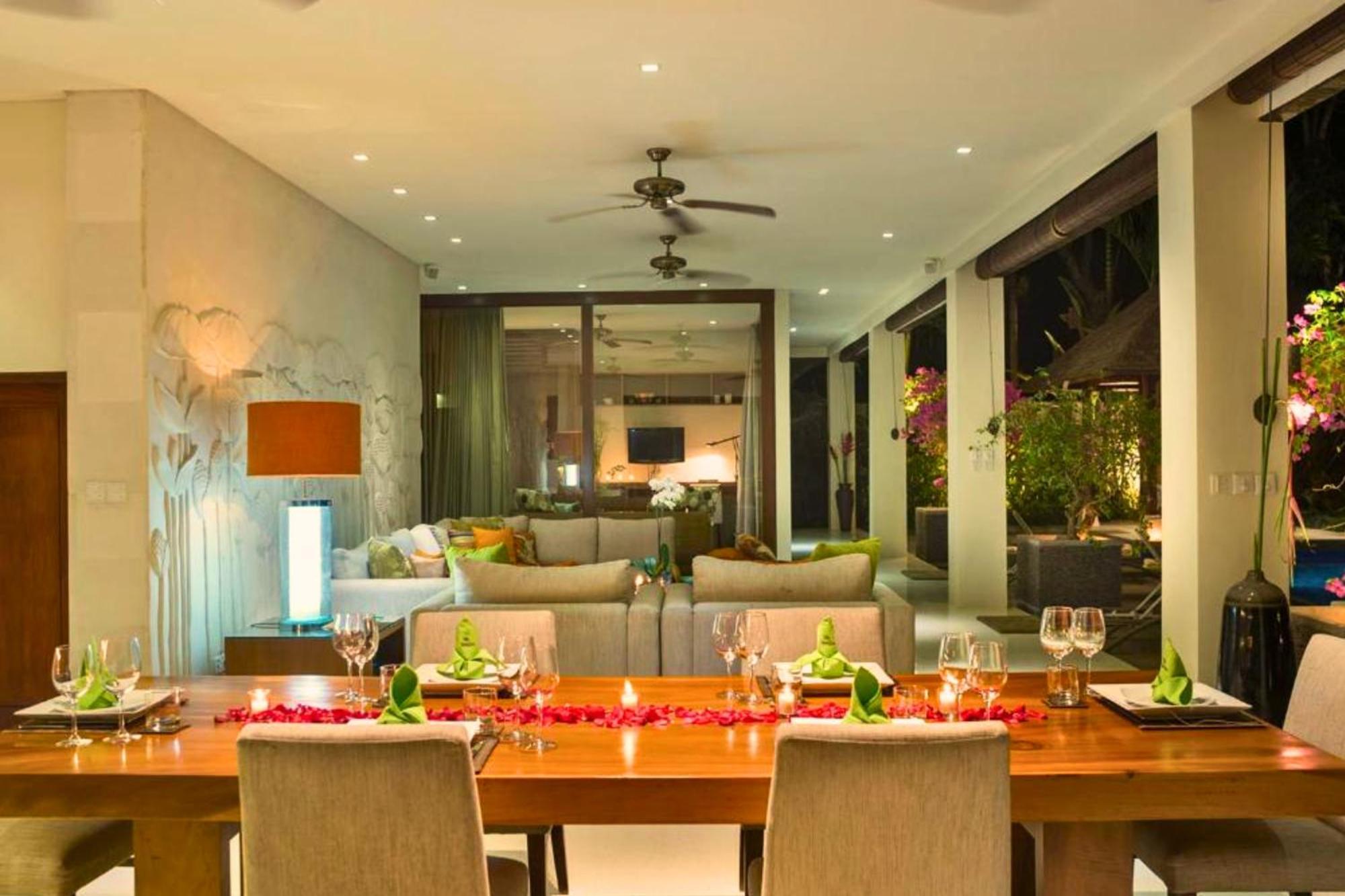 Anggrek Kemuning 3 Bedroom Private Pool Ju07 *