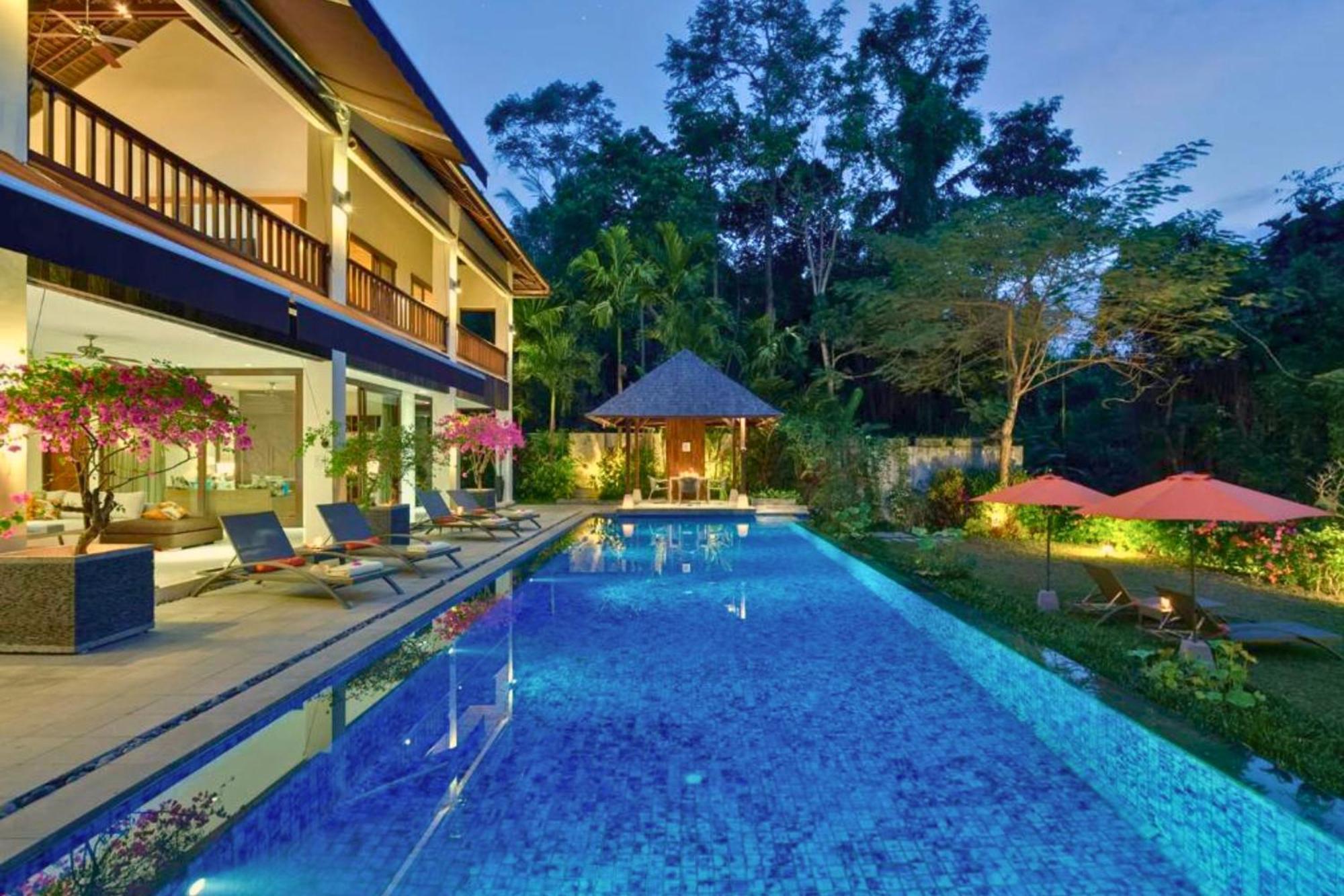 Anggrek Kemuning 3 Bedroom Private Pool Ju07 *