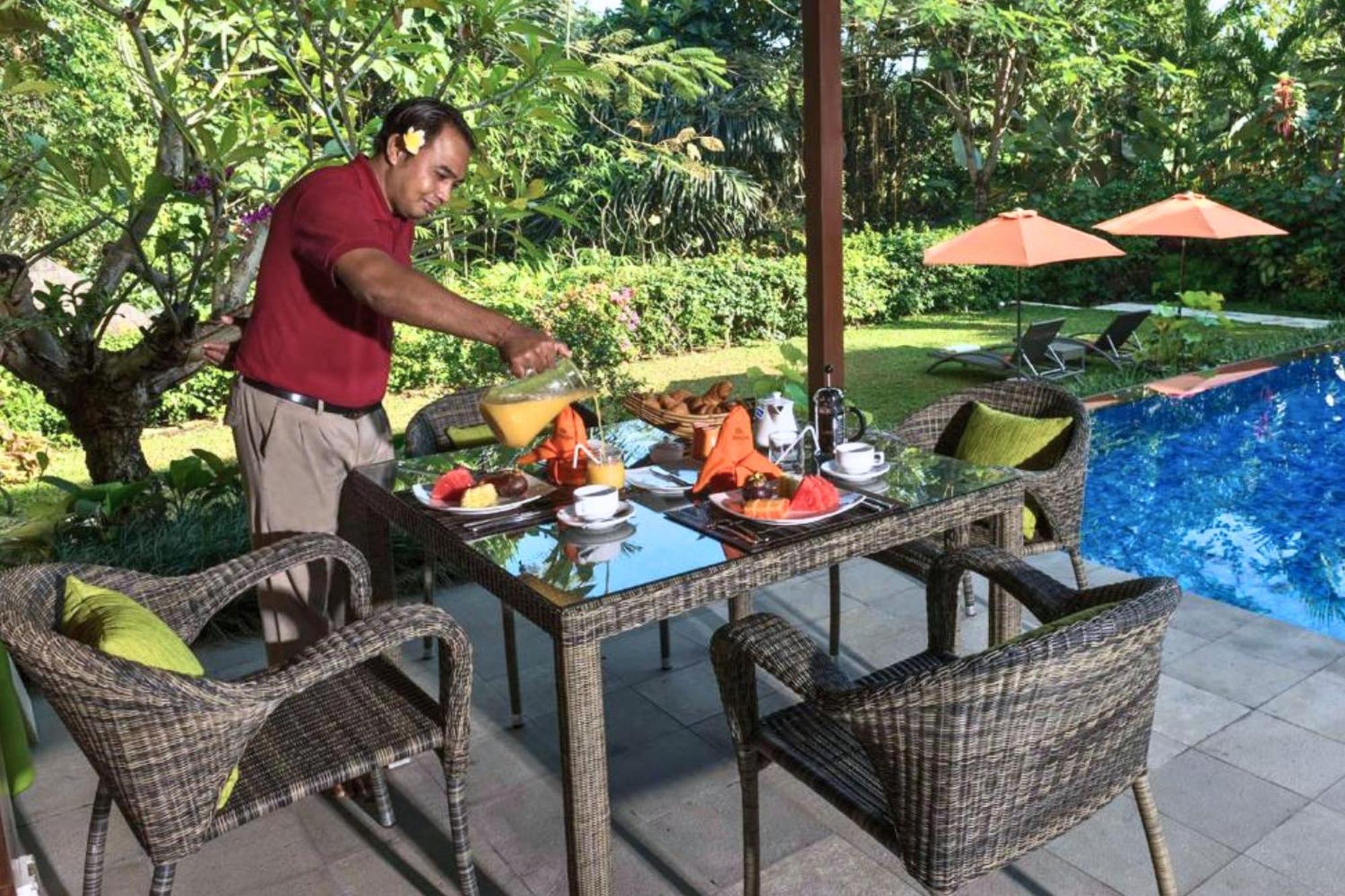 Anggrek Kemuning 3 Bedroom Private Pool Ju07 *