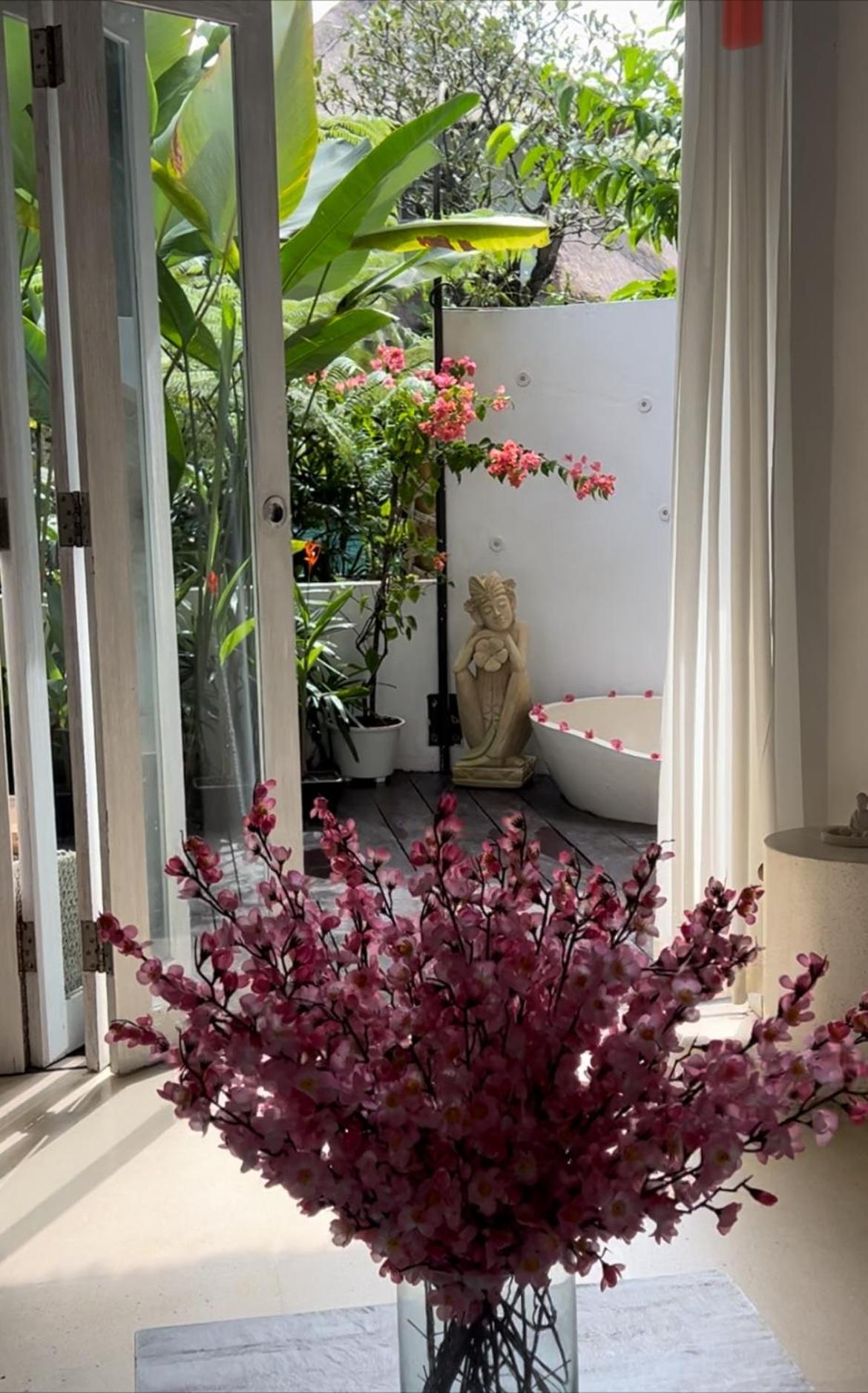 Flower Moon Lovely Hideaway In Heart Of *