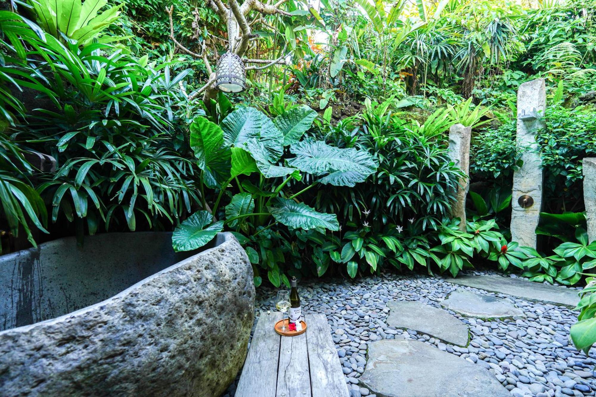 The Ubari Bali - Luxury Riverside Escape Villa