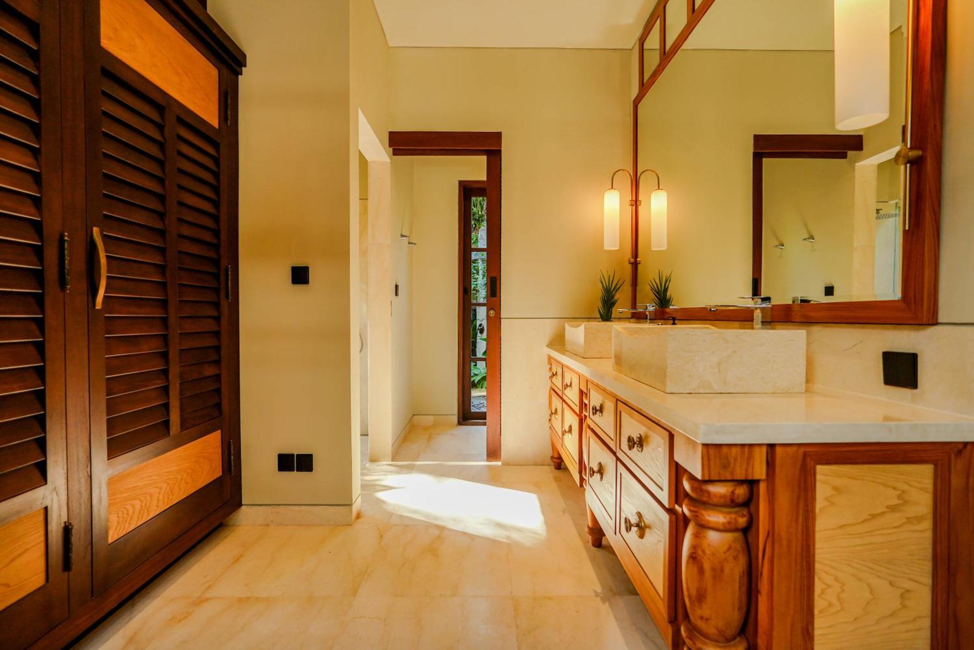 The Ubari Bali - Luxury Riverside Escape Villa Ubud (Bali)