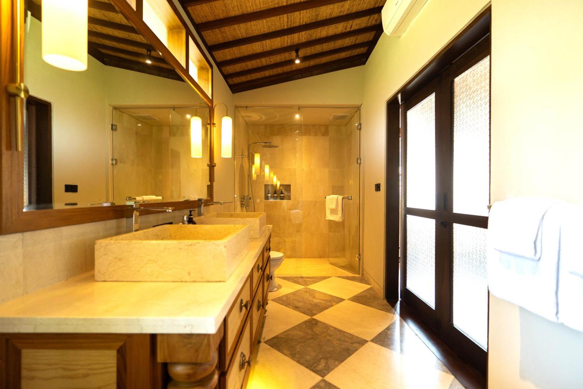 Villa The Ubari Bali - Luxury Riverside Escape Ubud (Bali)