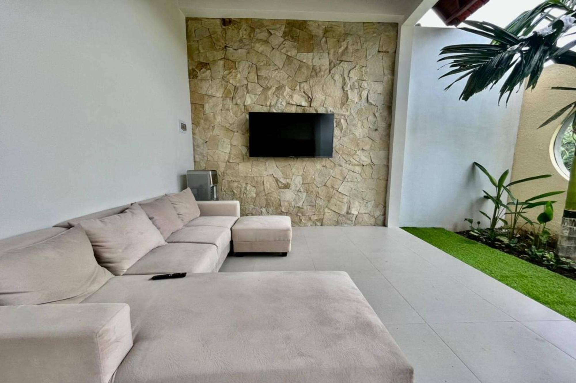 Villa Belvilla Tirta Sari