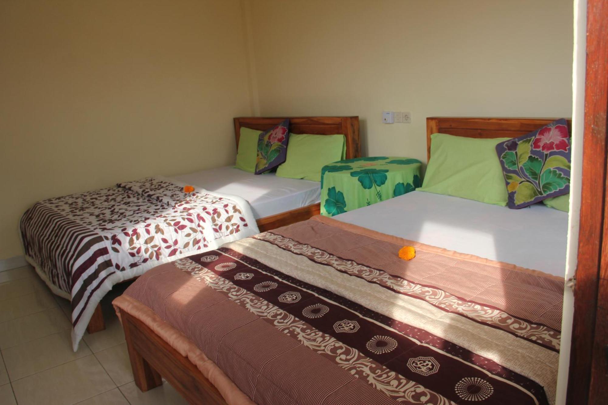 Homestay Kabera House 2 *