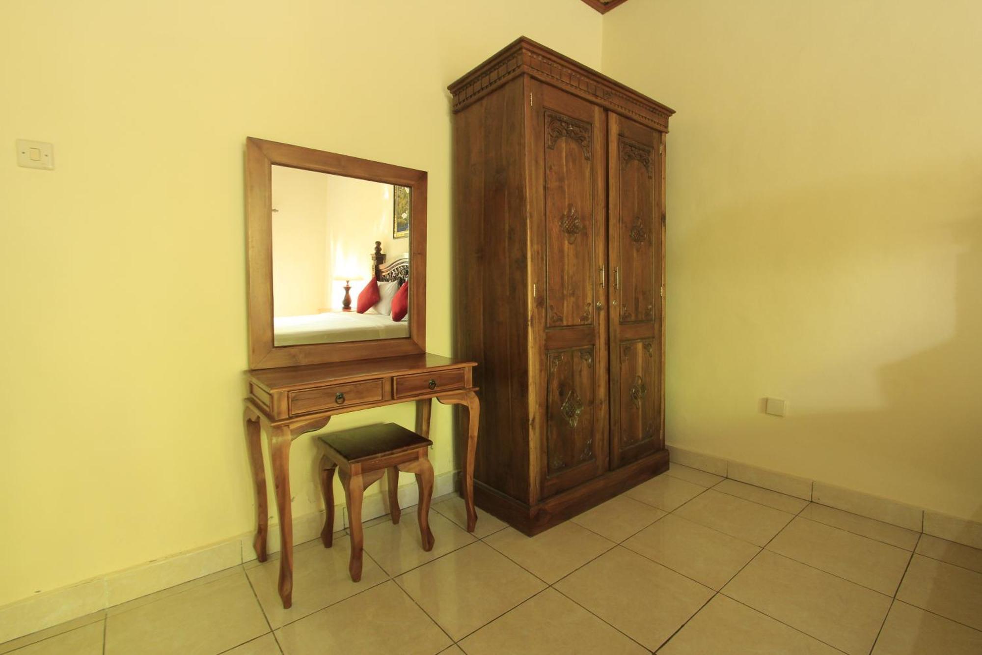 Guest house Gusti Kaler House *
