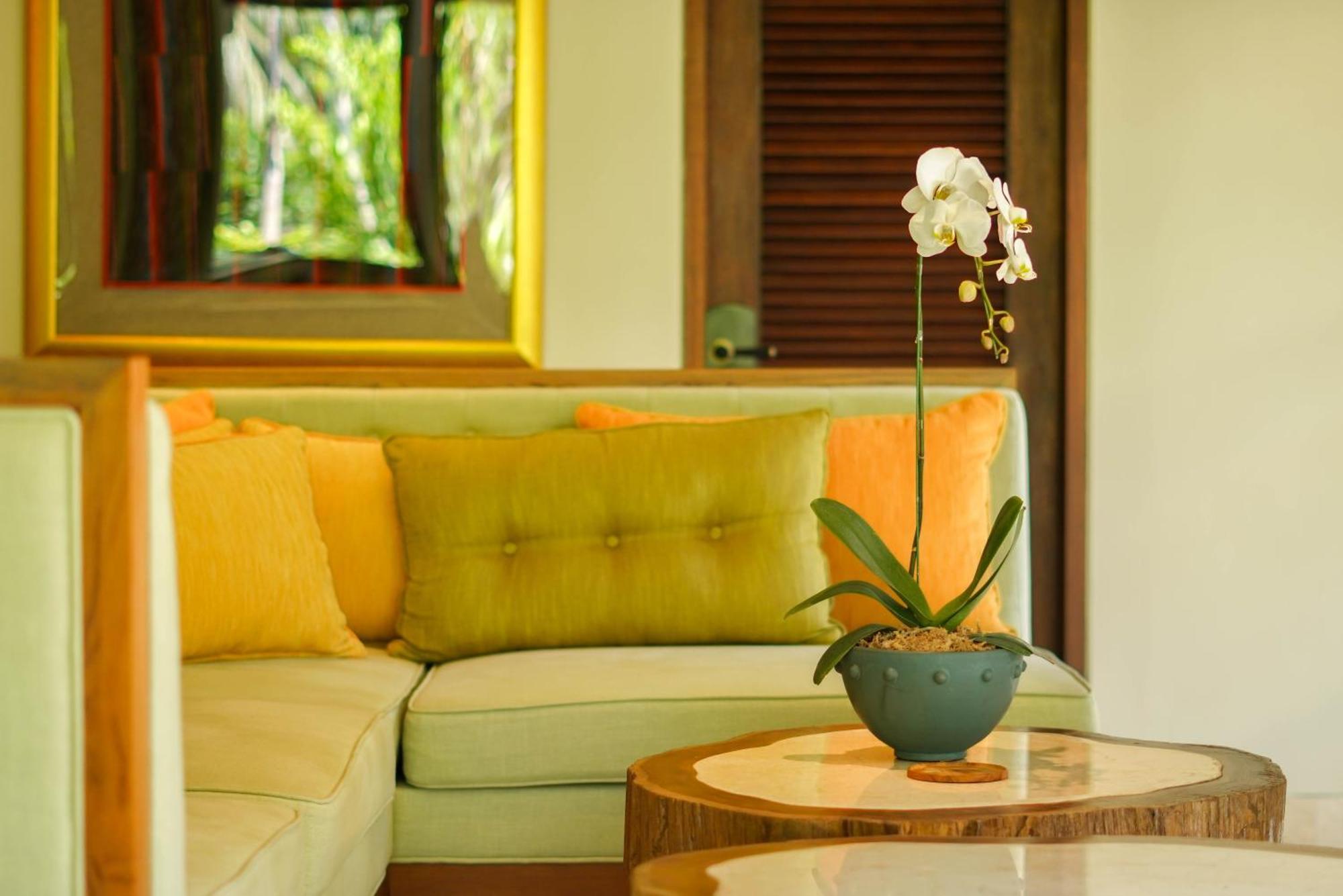 The Ubari Bali - Luxury Riverside Escape Villa