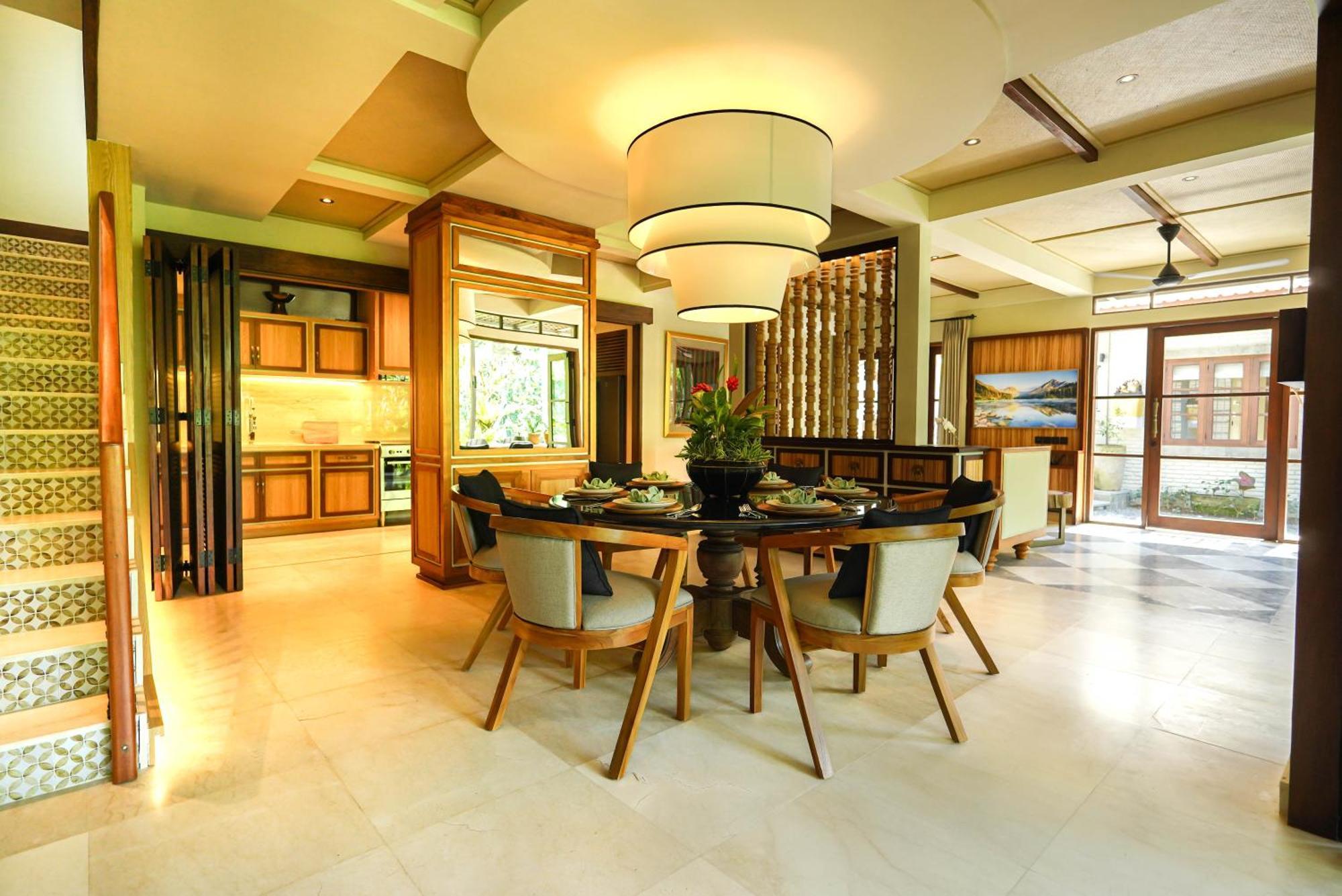 The Ubari Bali - Luxury Riverside Escape Villa