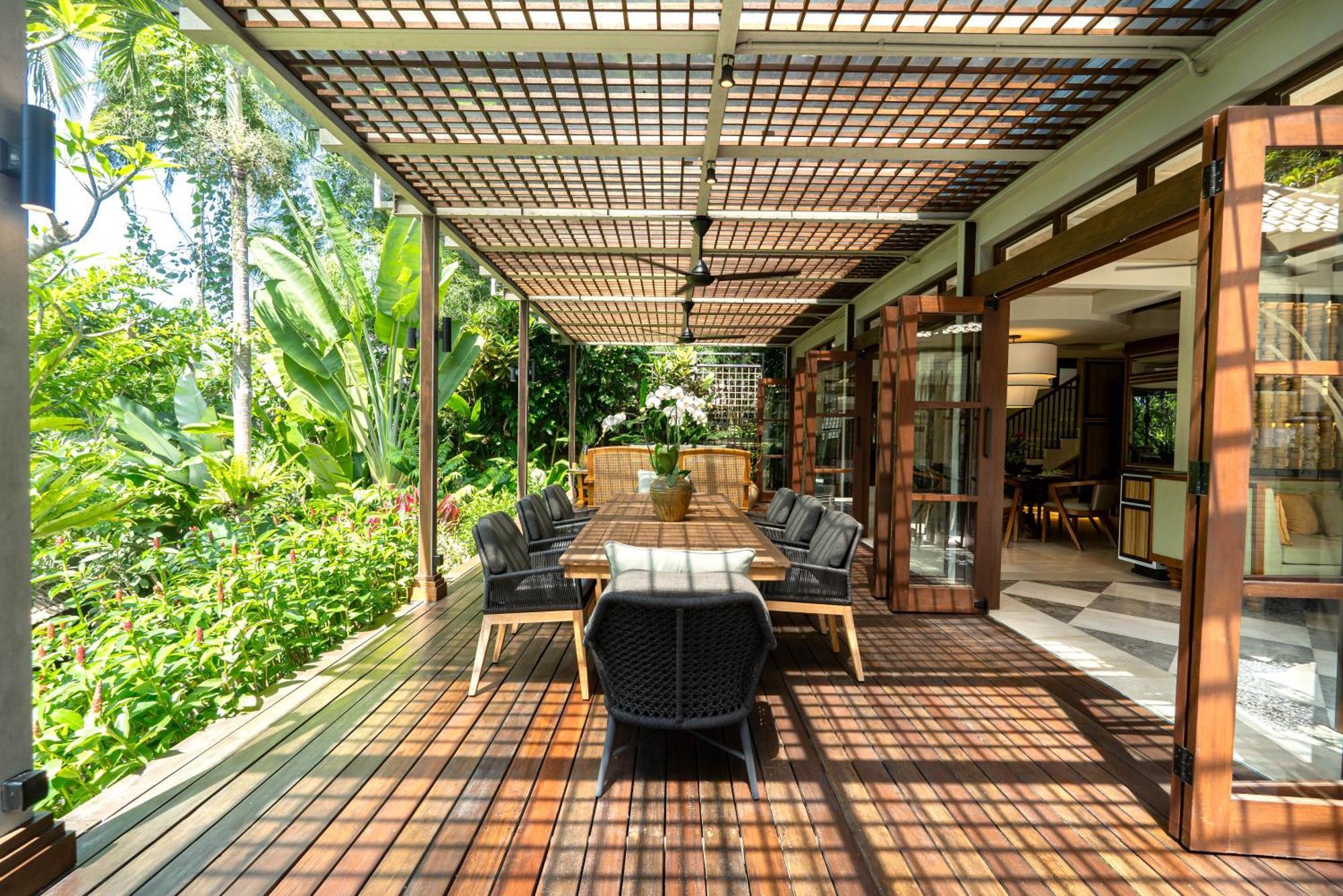 Villa The Ubari Bali - Luxury Riverside Escape
