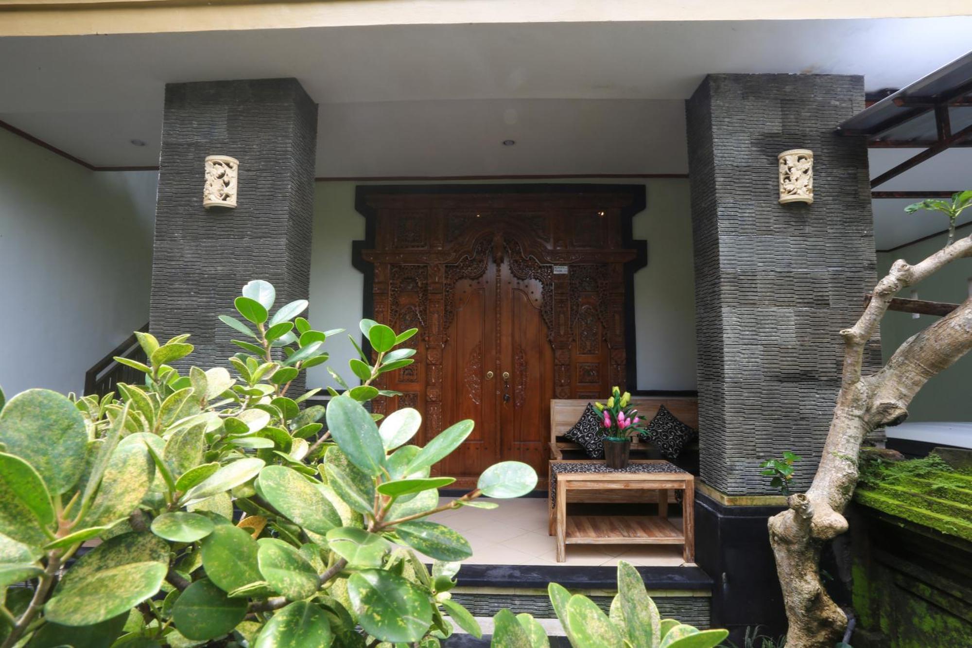 Rumah tetamu Aurora House Ubud (Bali)