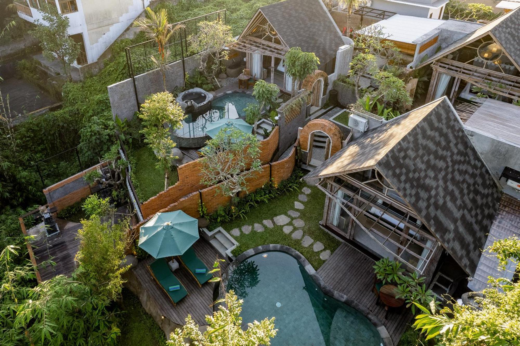 Villa Agastya