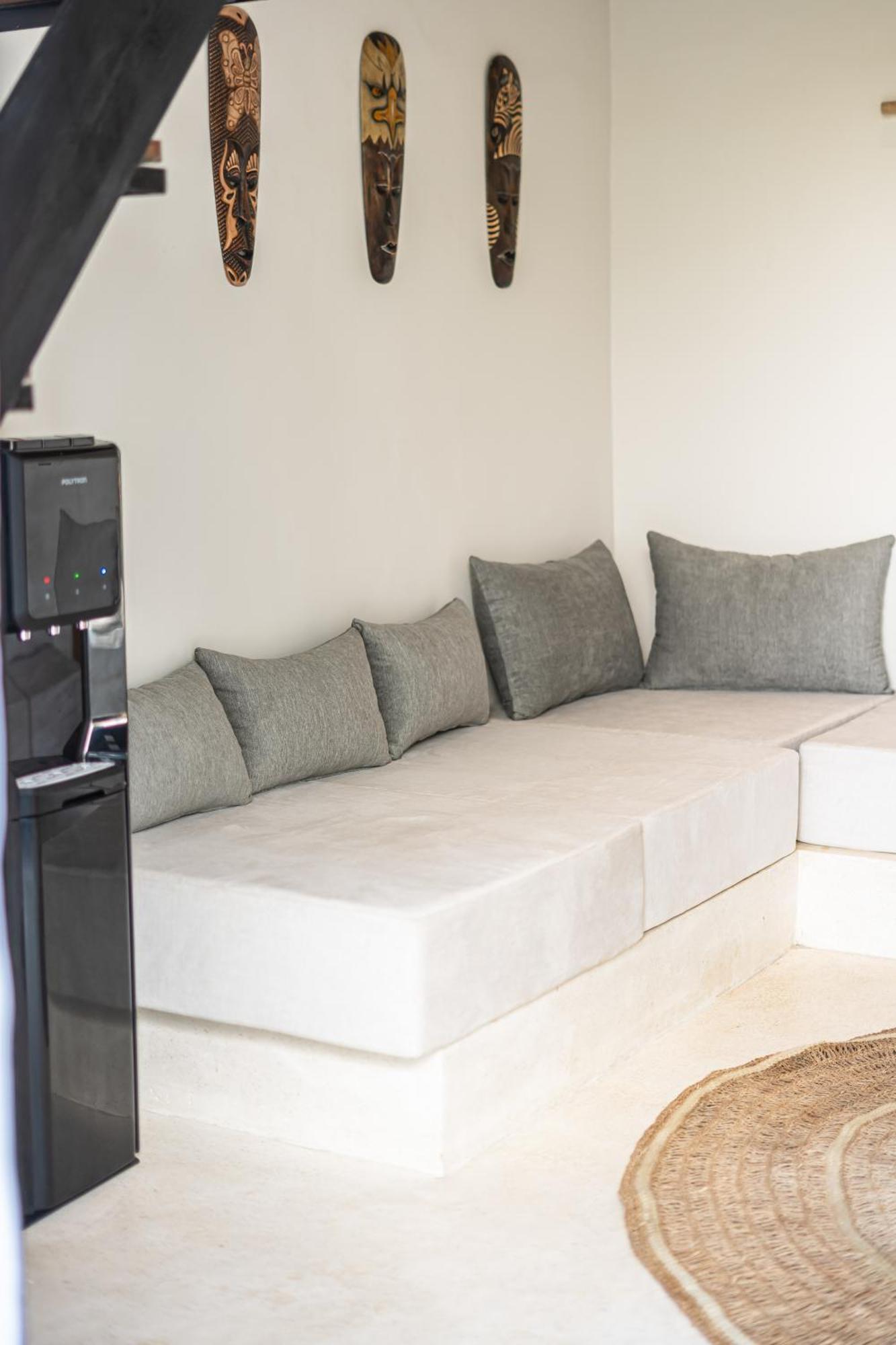 Hotel Sarang Apartments By Evdekimi - Rice Field Escape With Yoga Lounge, Lush Garden - Long Stay Extras *