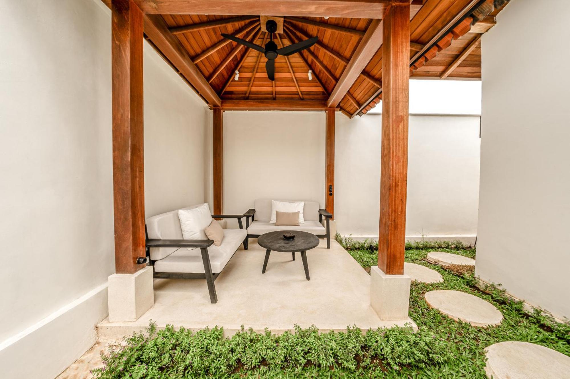 Sarang Apartments By Evdekimi - Rice Field Escape With Yoga Lounge, Lush Garden - Long Stay Extras Ubud (Bali)
