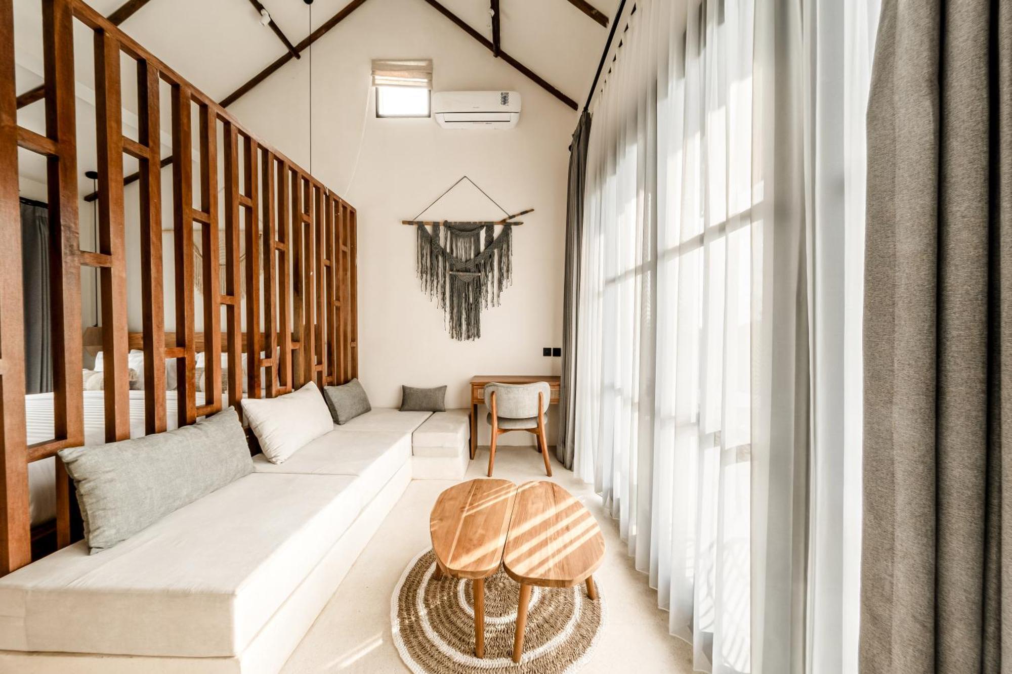 Hotel Sarang Apartments By Evdekimi - Rice Field Escape With Yoga Lounge, Lush Garden - Long Stay Extras *