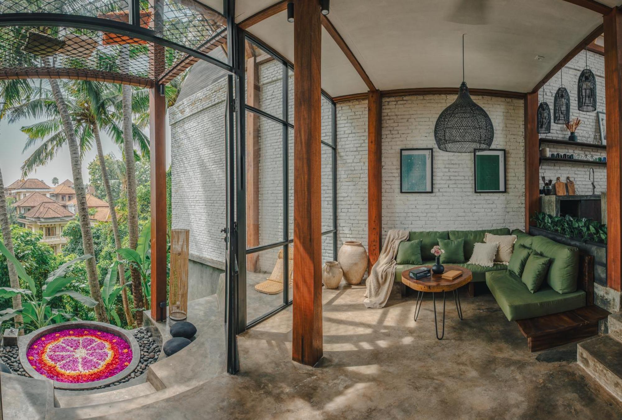 Sanctuary Villa *