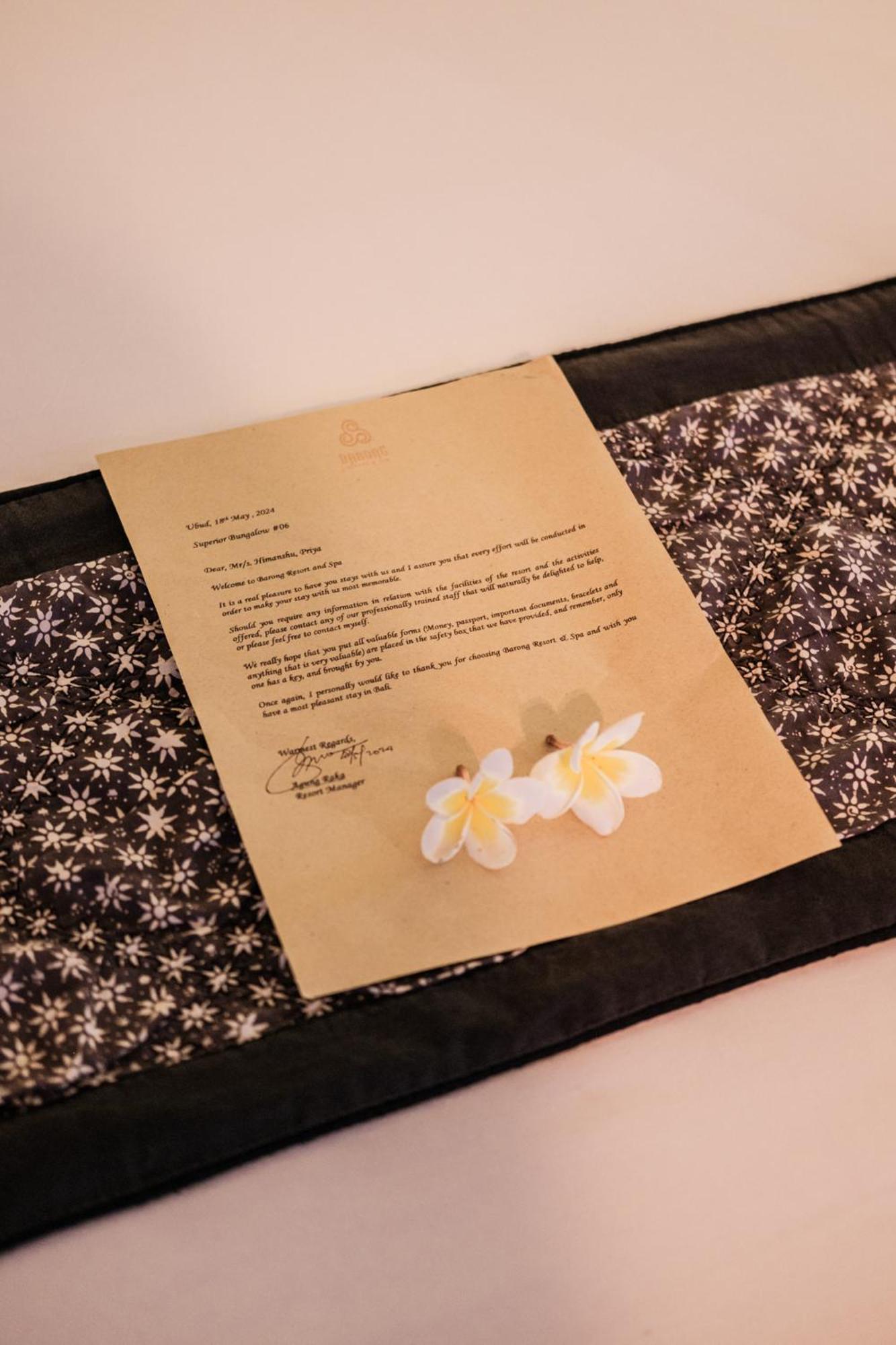 Barong By Puri Signatures 4*